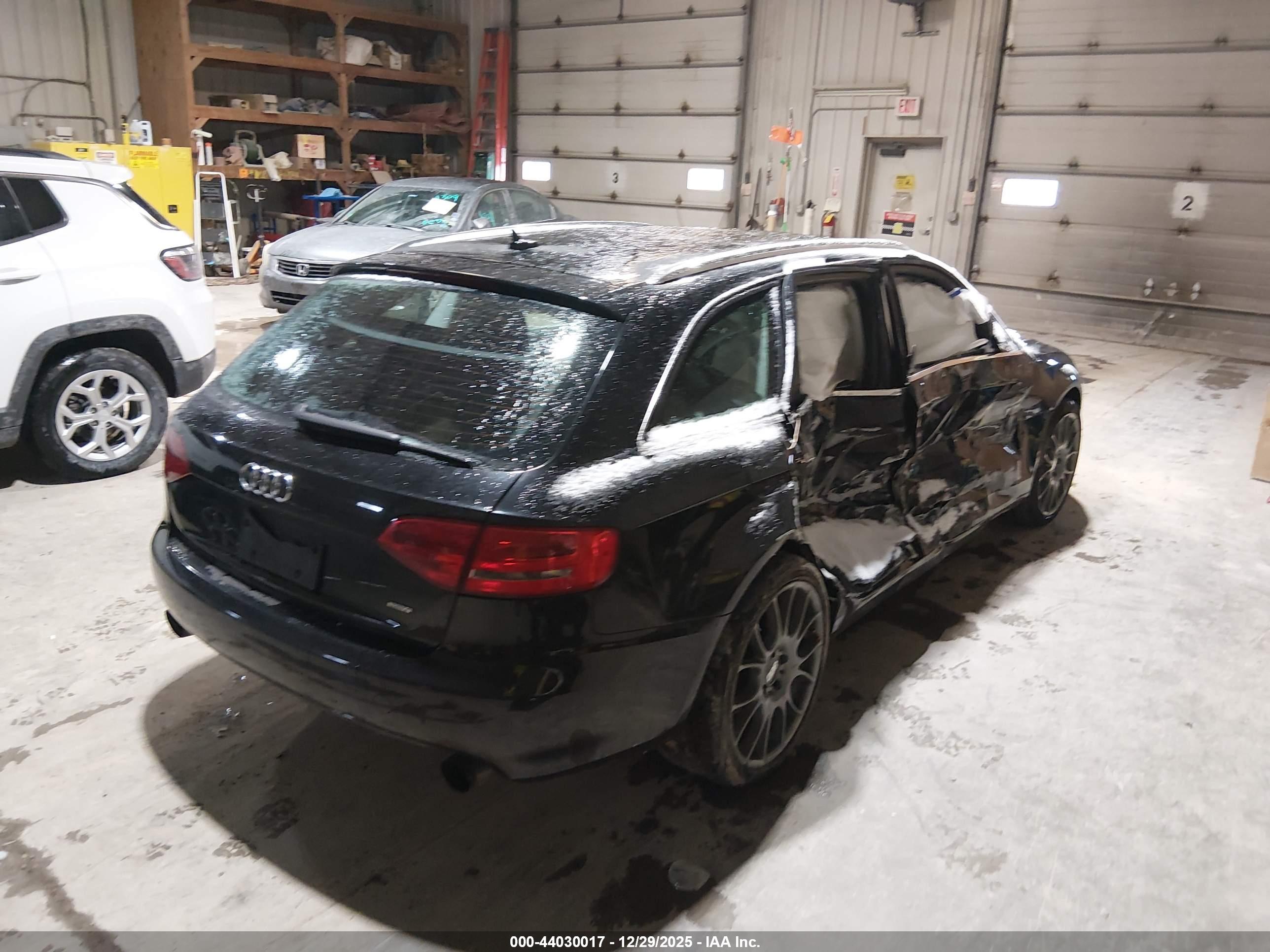 AUDI A4 image 4
