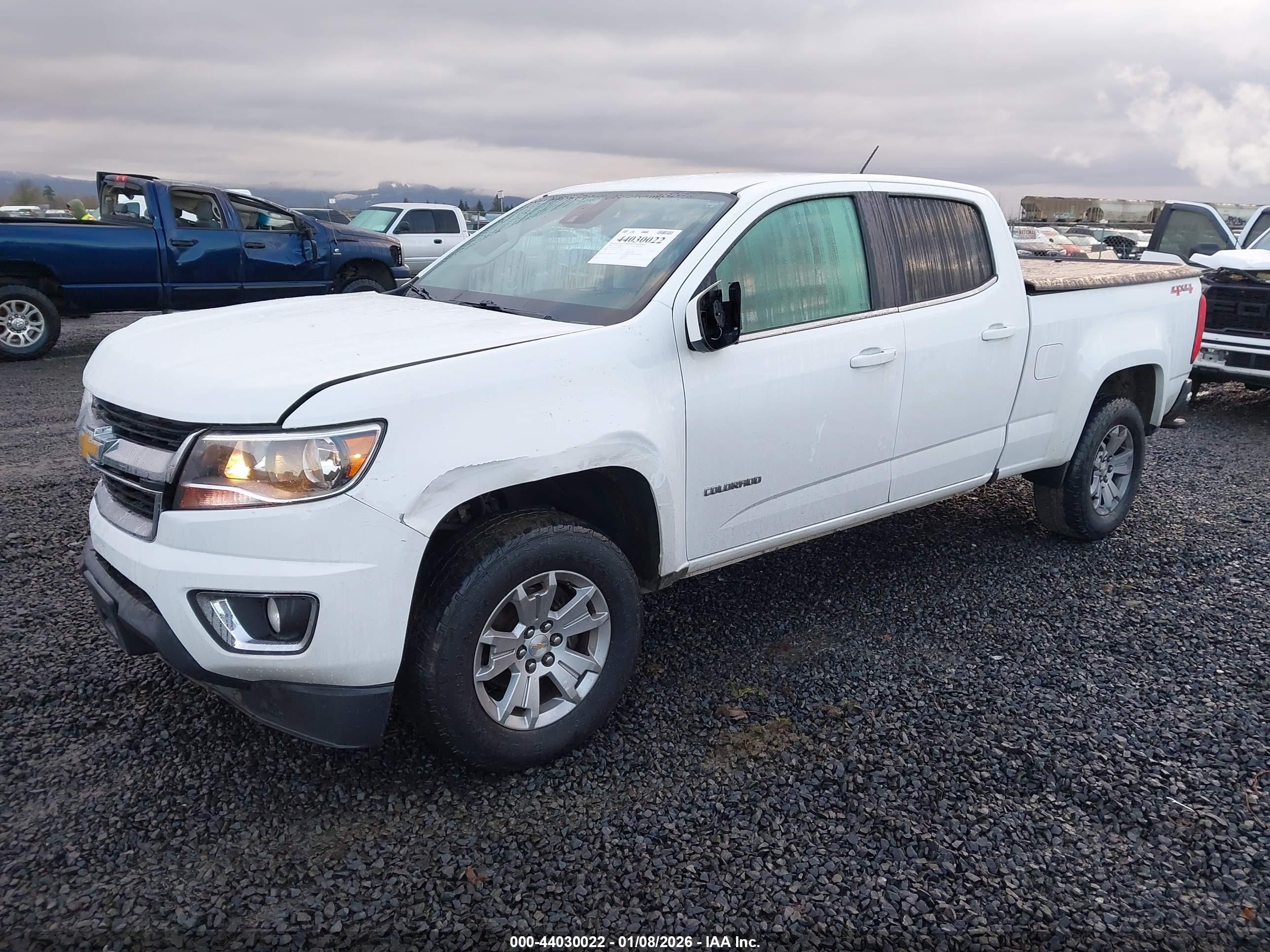 CHEVROLET COLORADO image 2