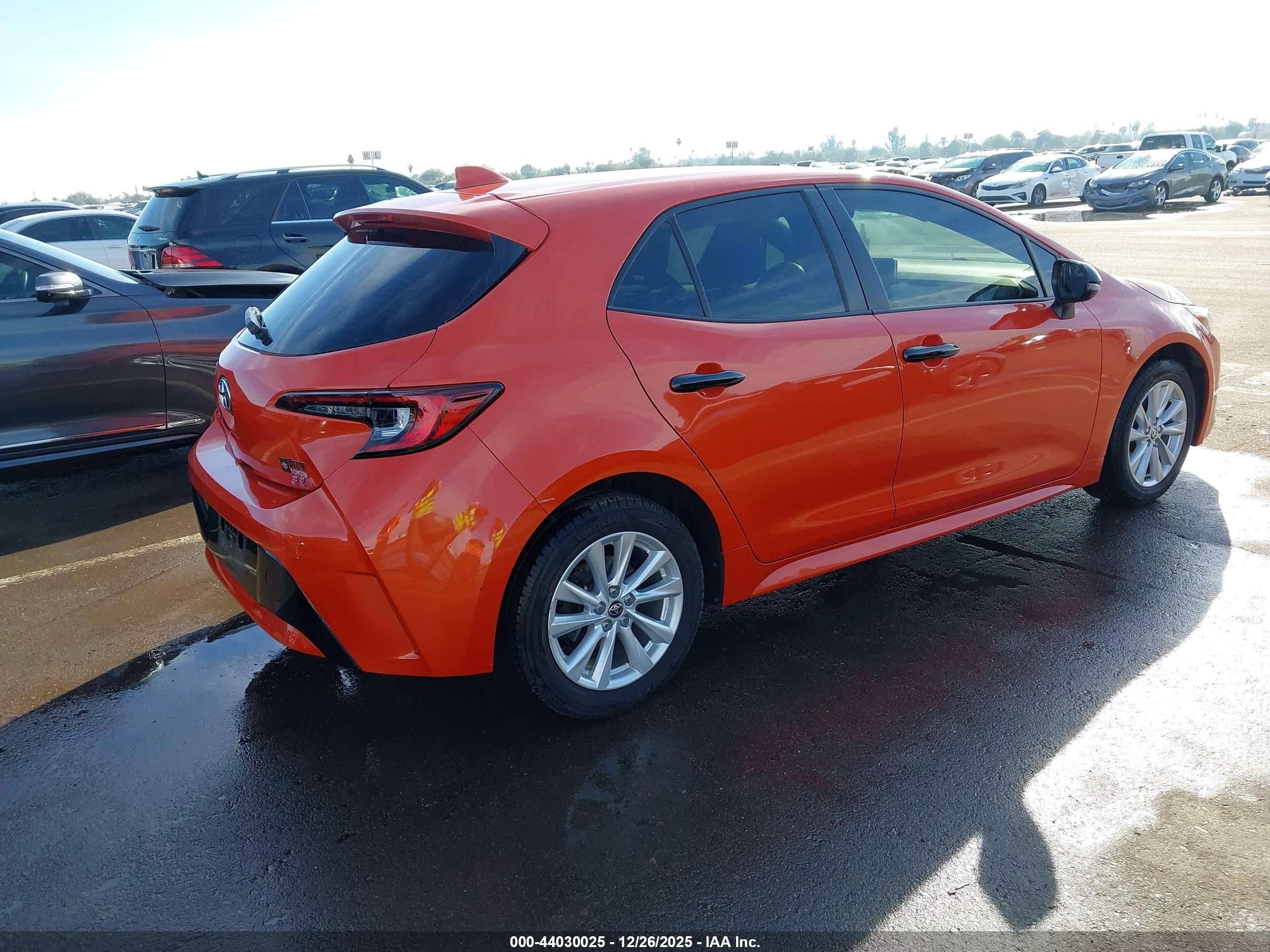 TOYOTA COROLLA image 4