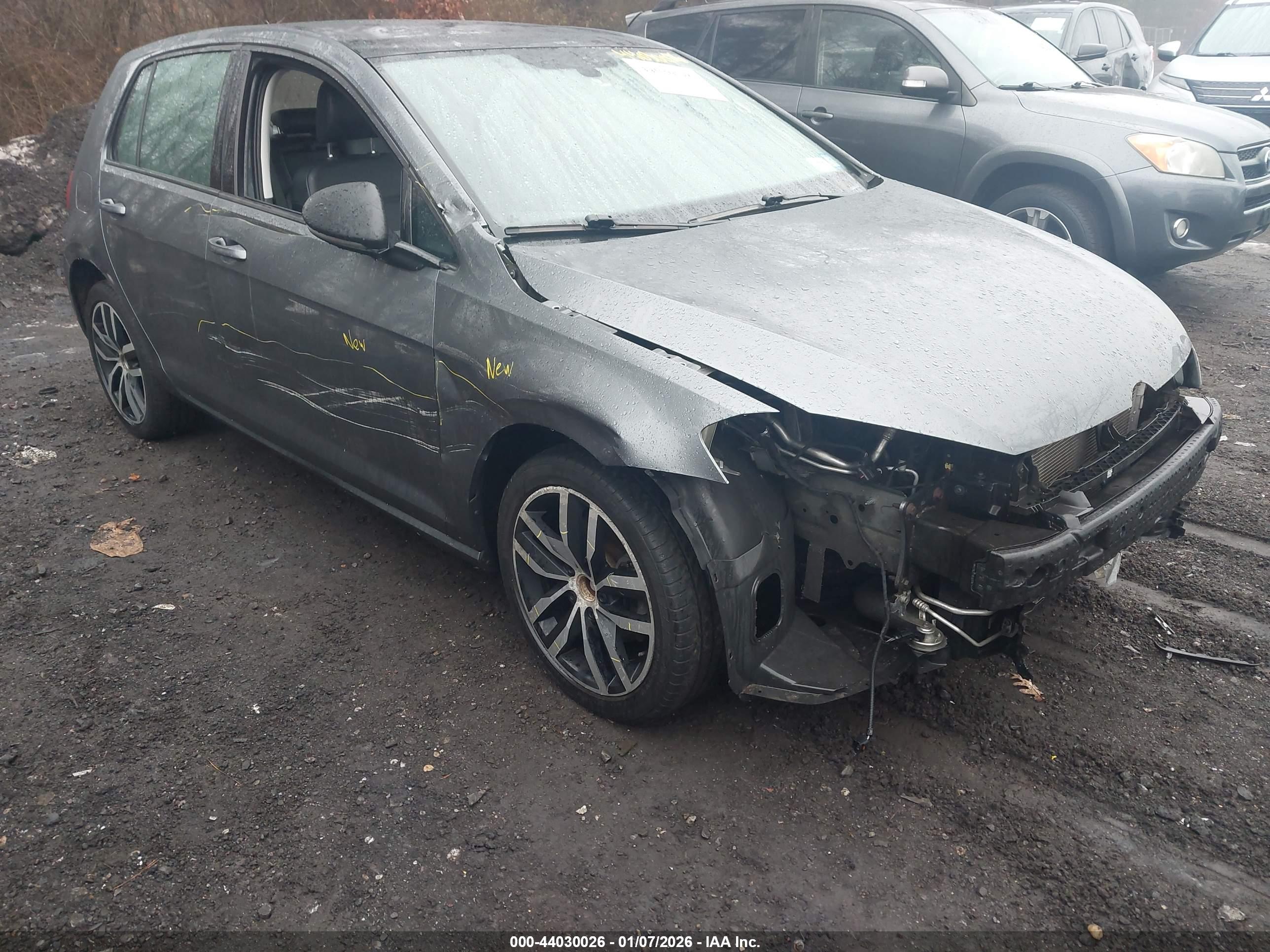 VOLKSWAGEN GOLF image 6