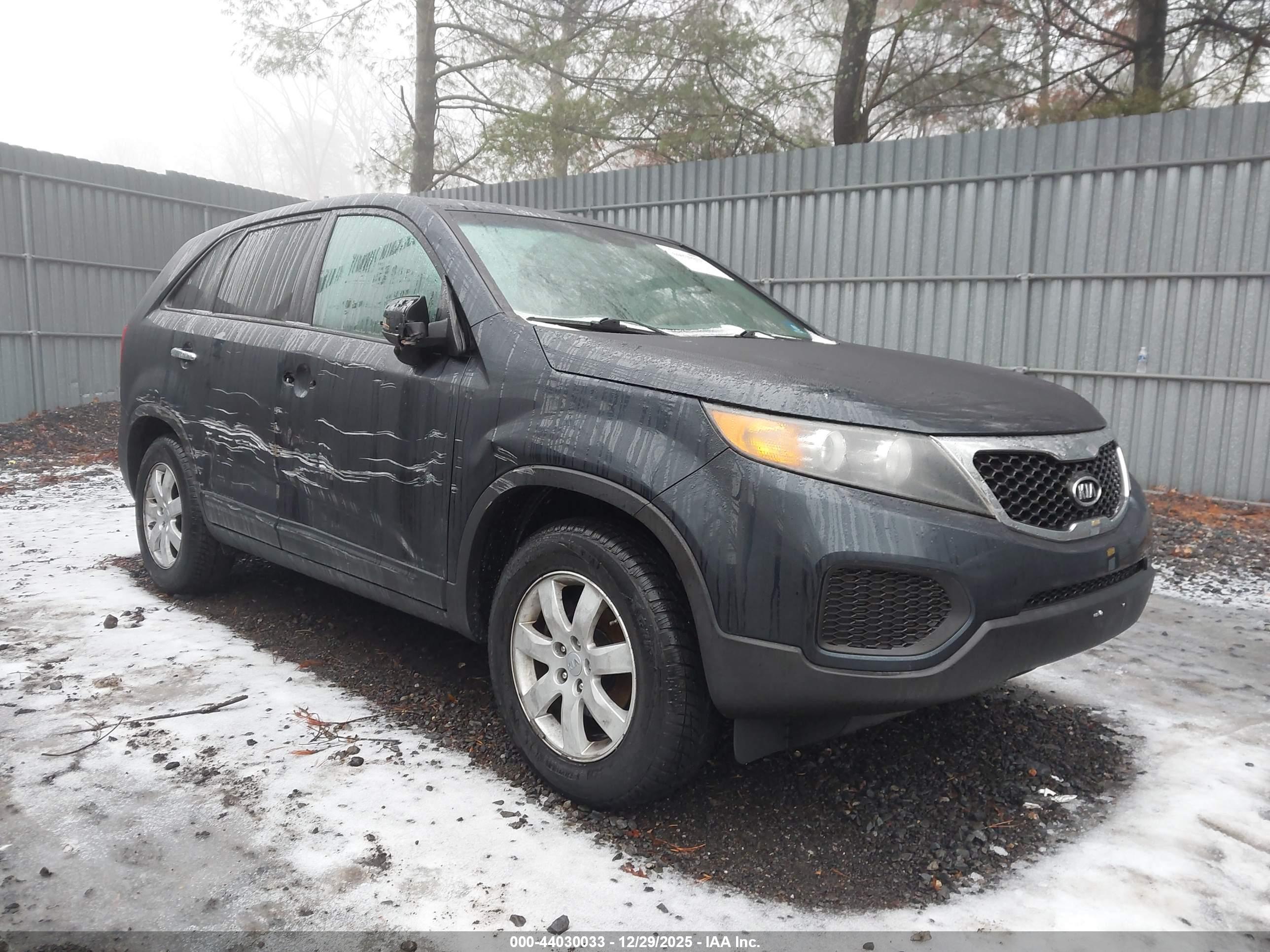 KIA SORENTO image 6