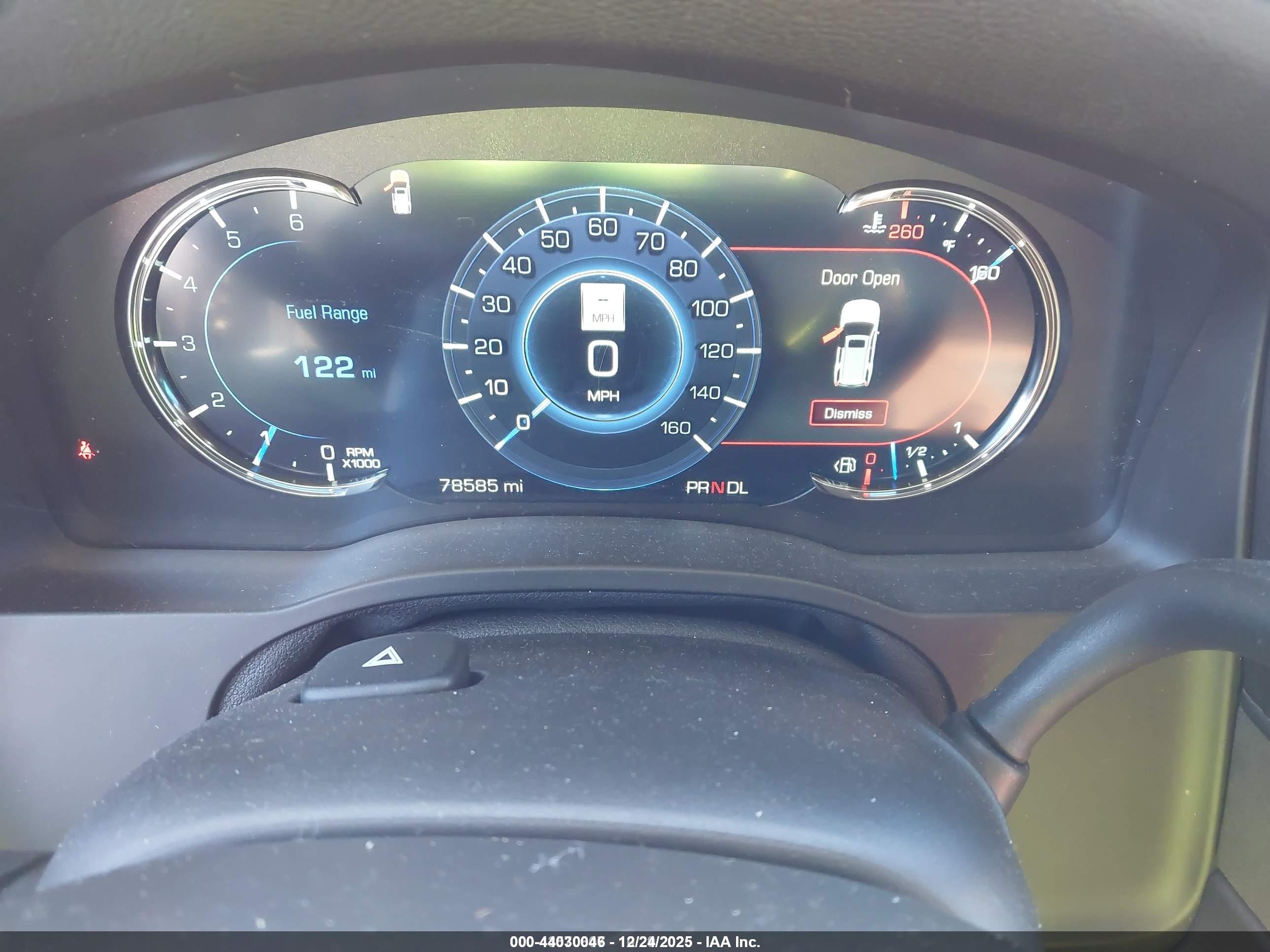 CADILLAC ESCALADE image 7