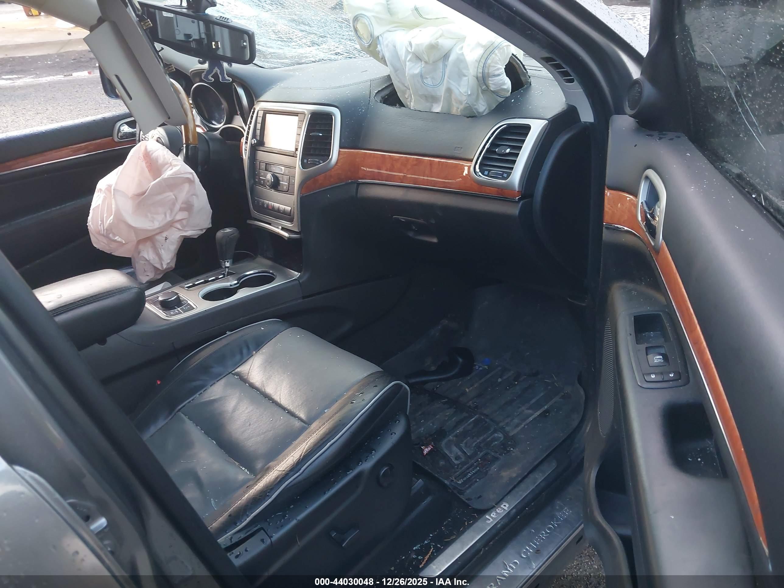 JEEP GRAND image 5