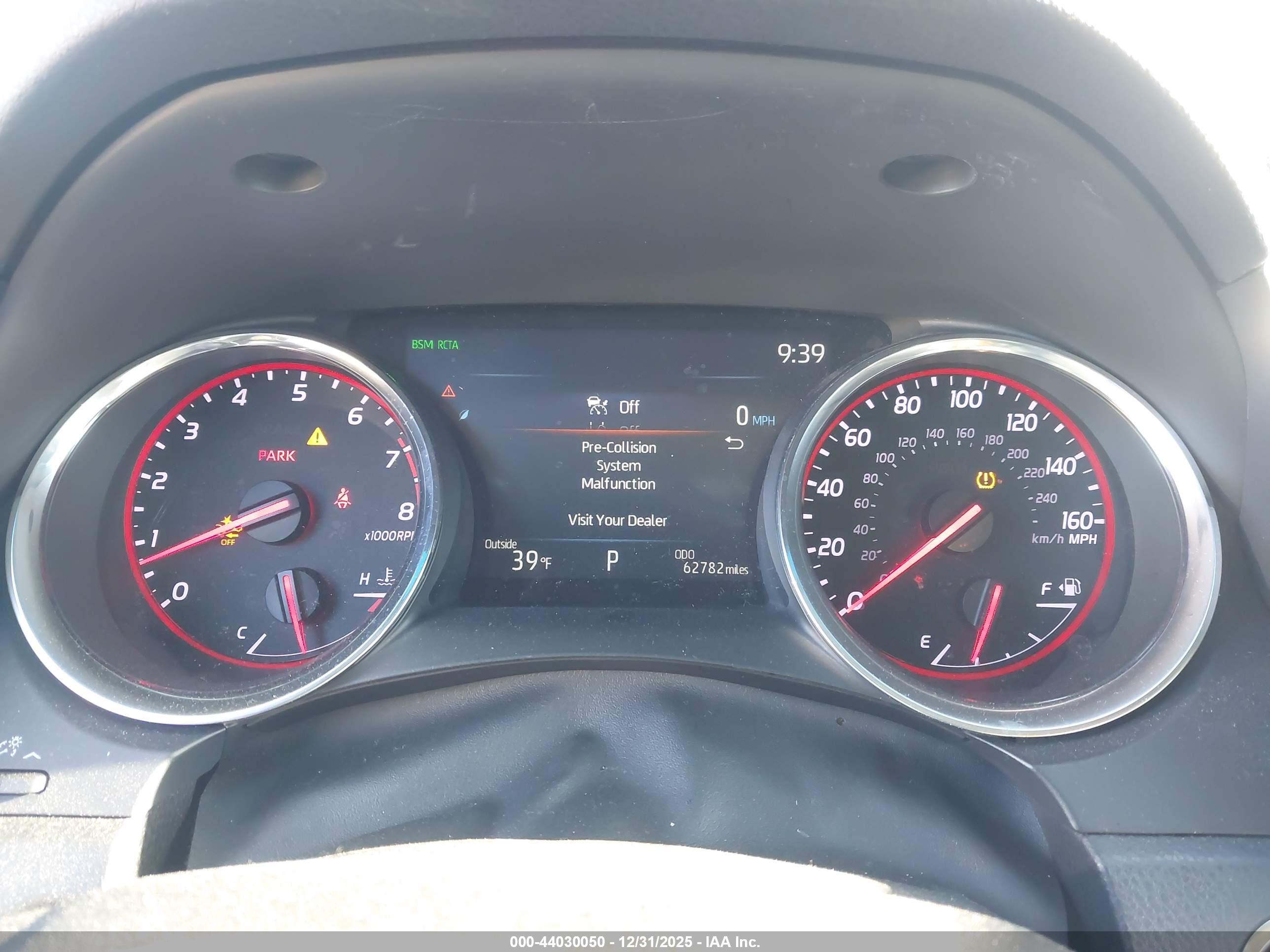 TOYOTA CAMRY image 7