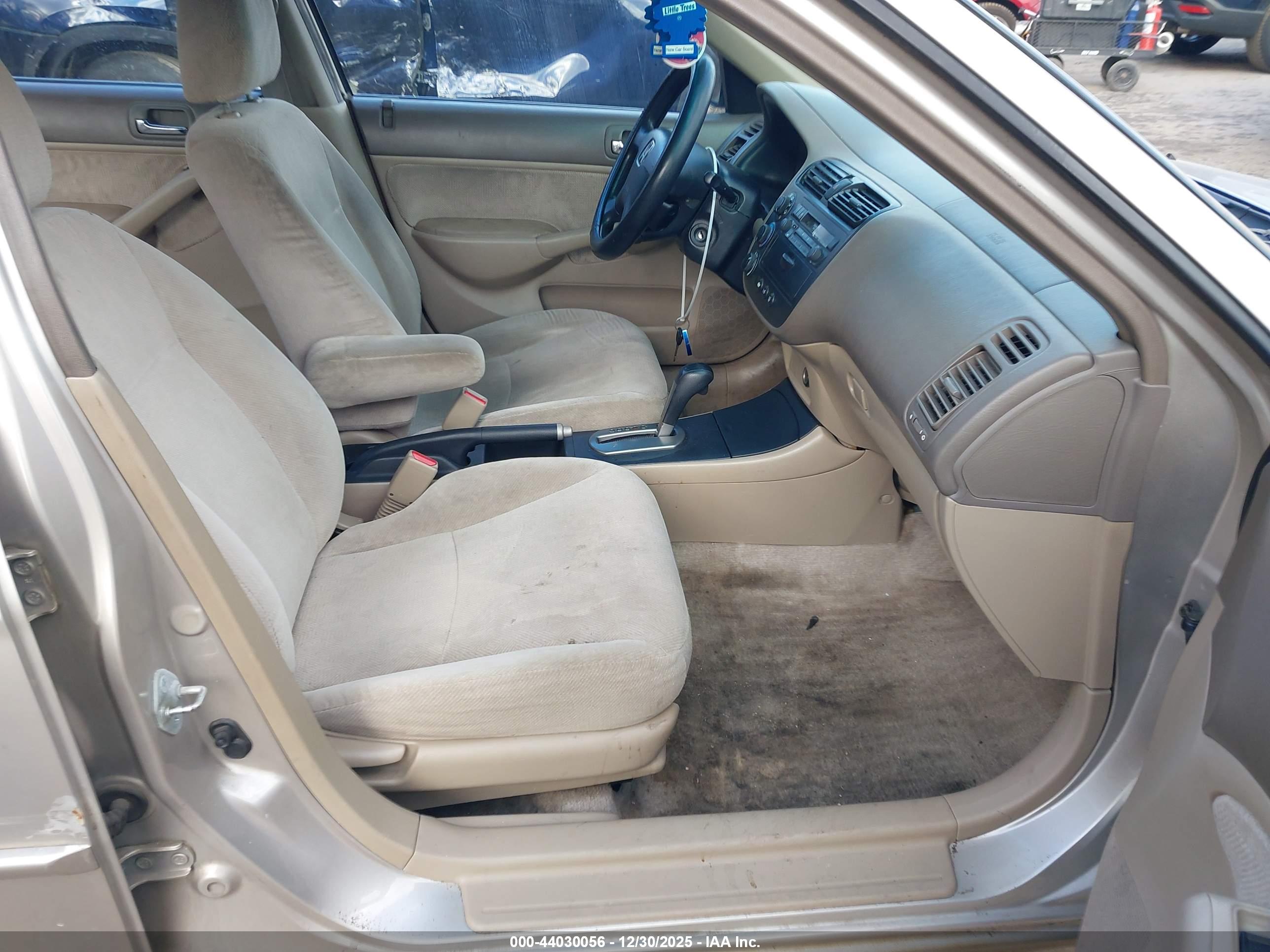 HONDA CIVIC image 5
