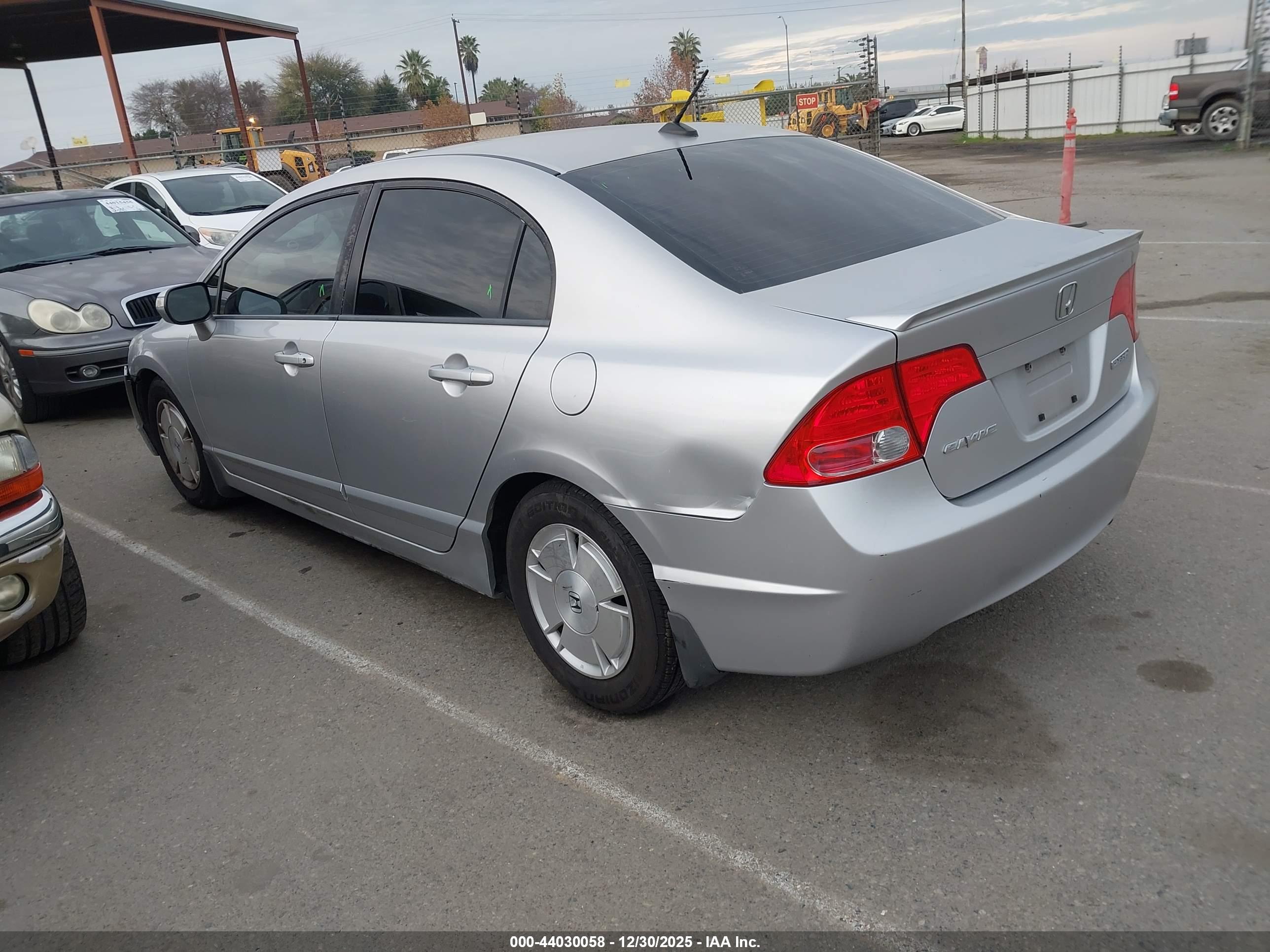 HONDA CIVIC image 3