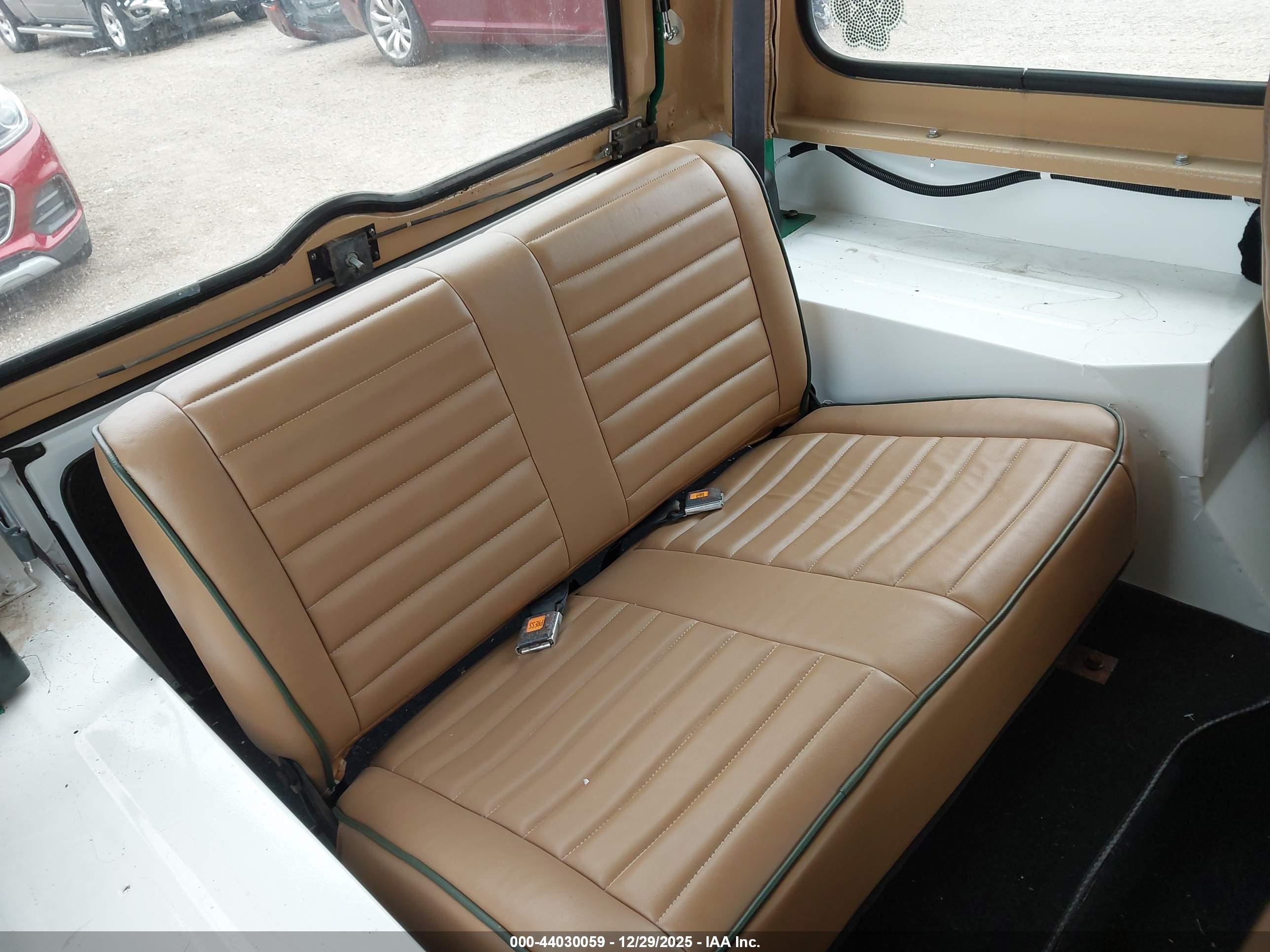JEEP WRANGLER image 8