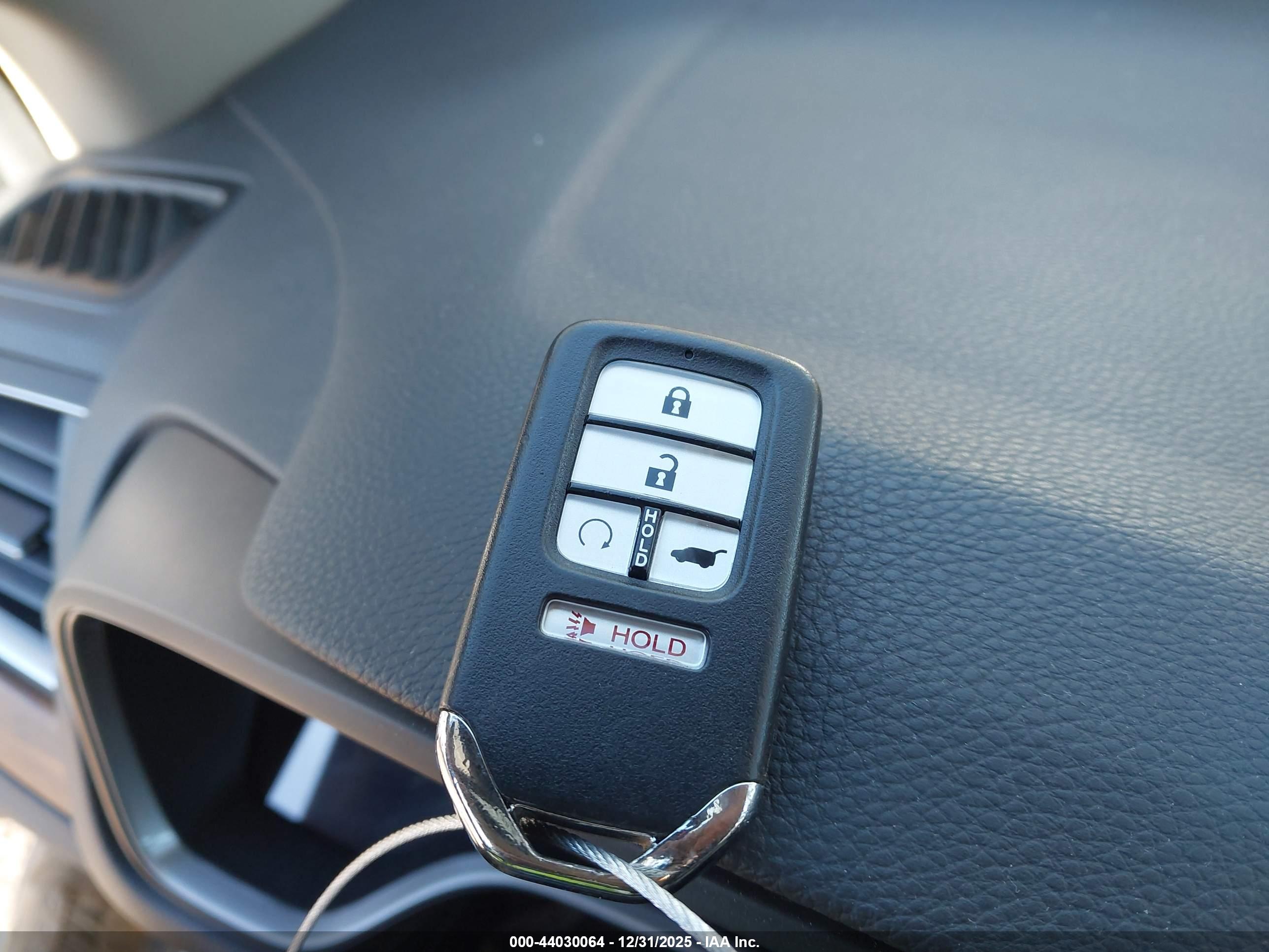 HONDA CR-V image 11