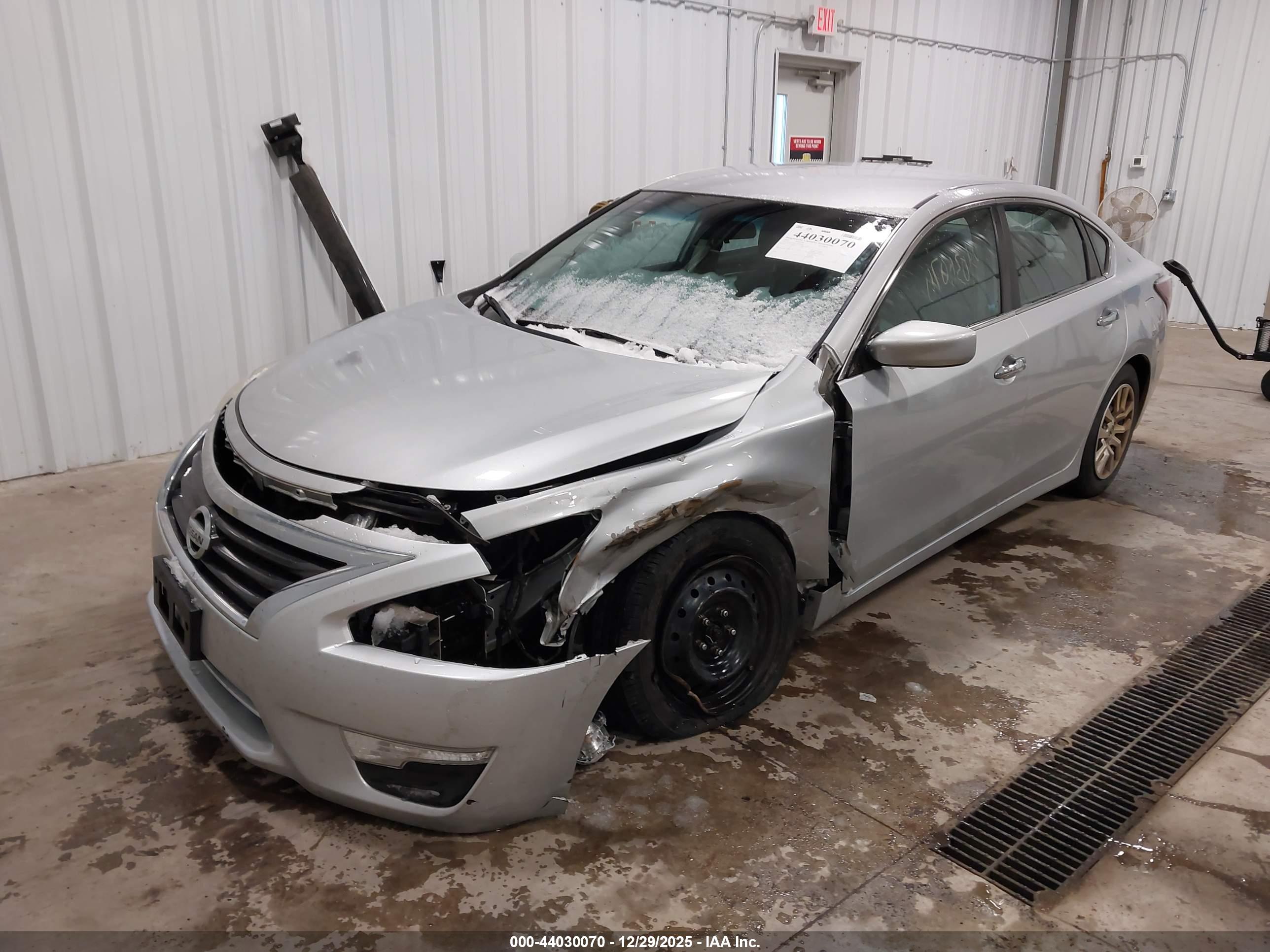NISSAN ALTIMA image 6