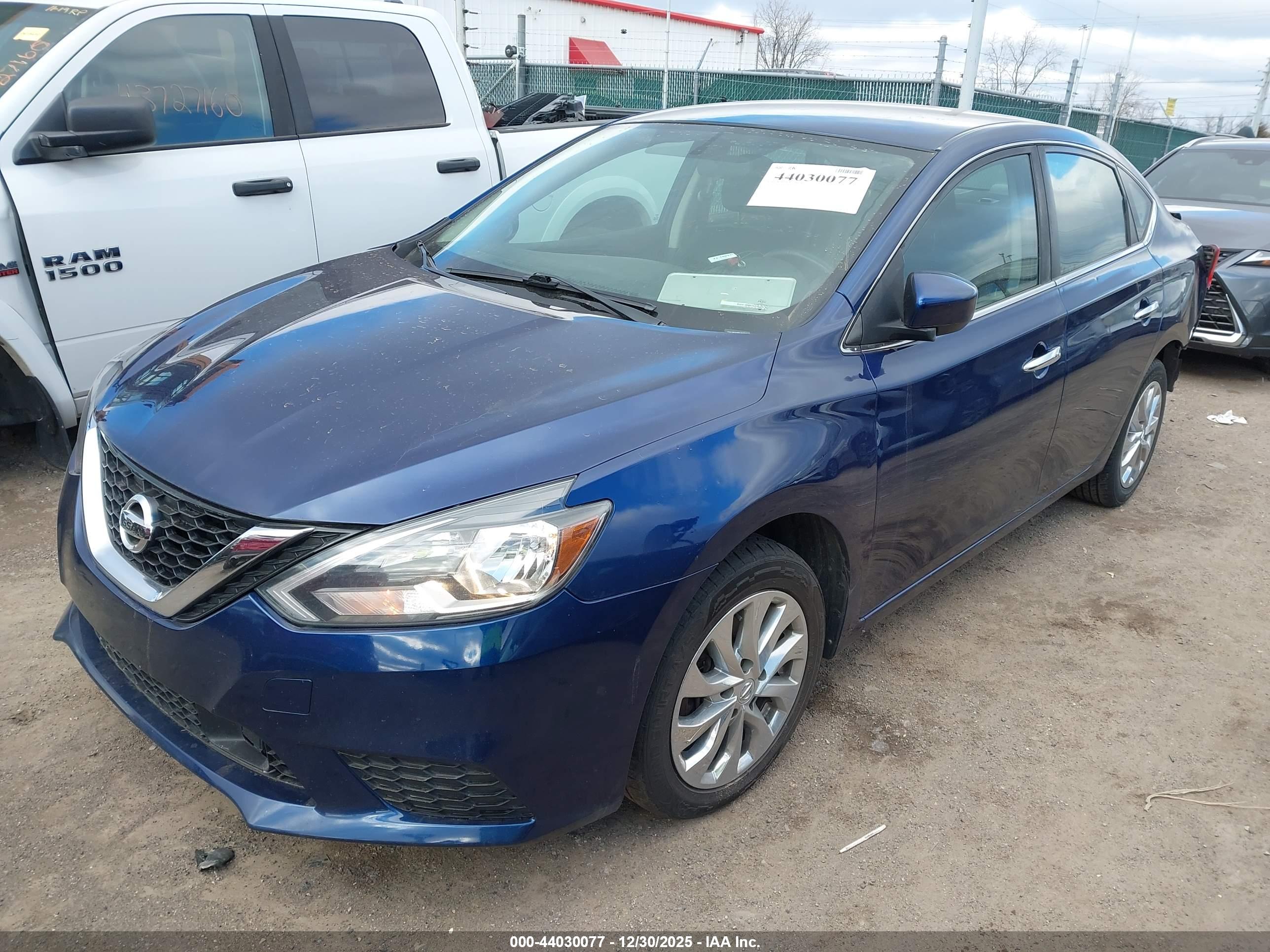 NISSAN SENTRA image 2