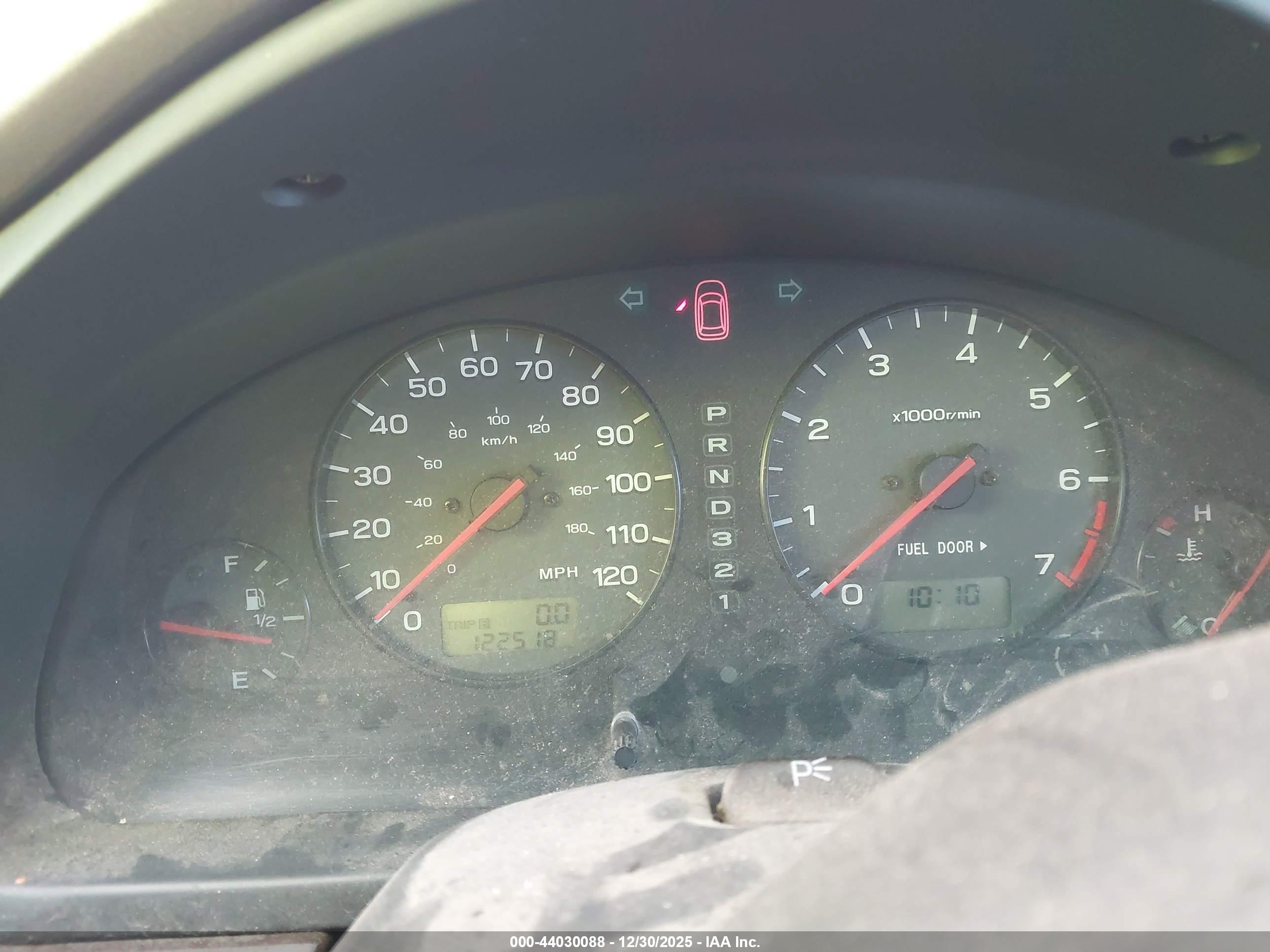 SUBARU OUTBACK image 7