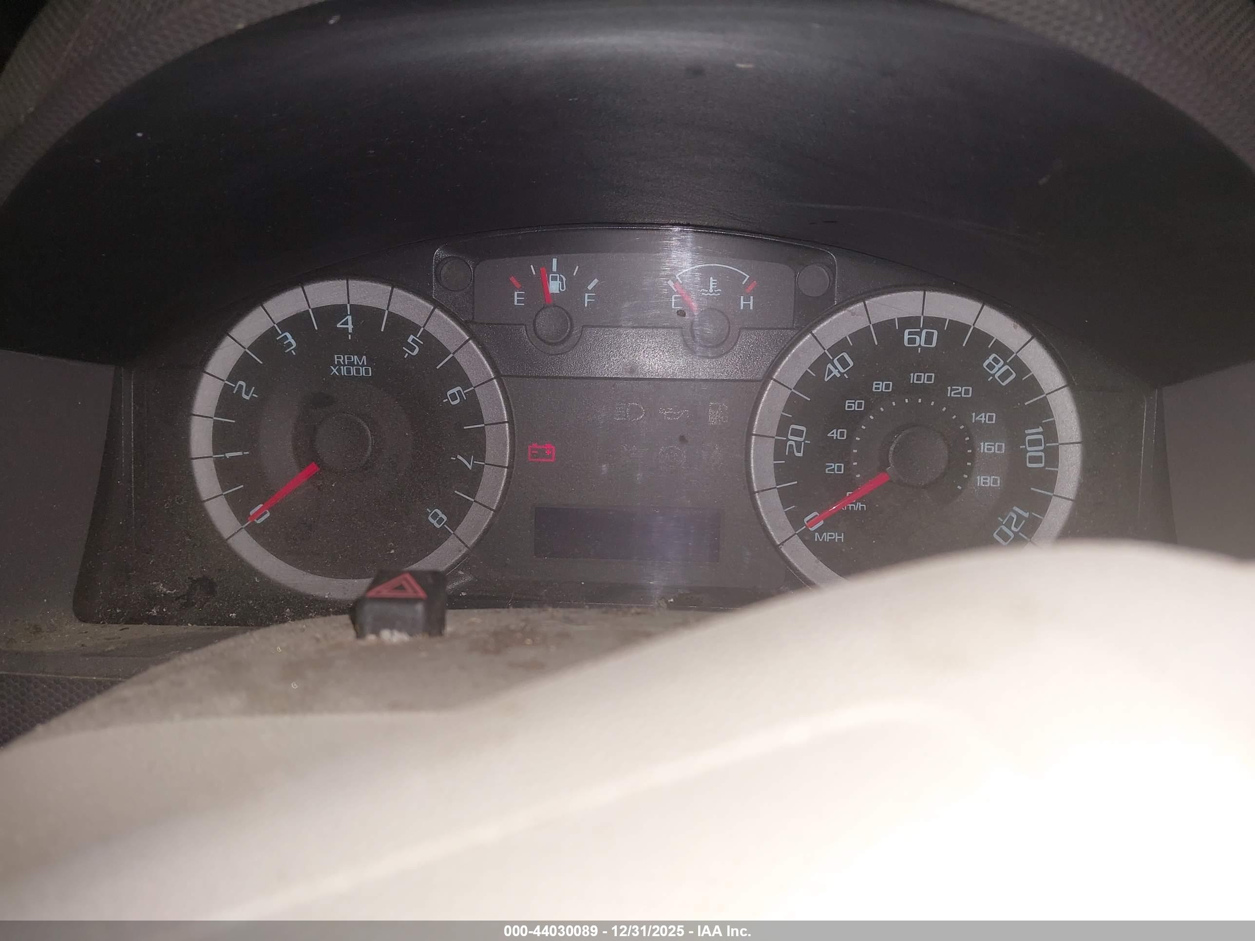 FORD ESCAPE image 7