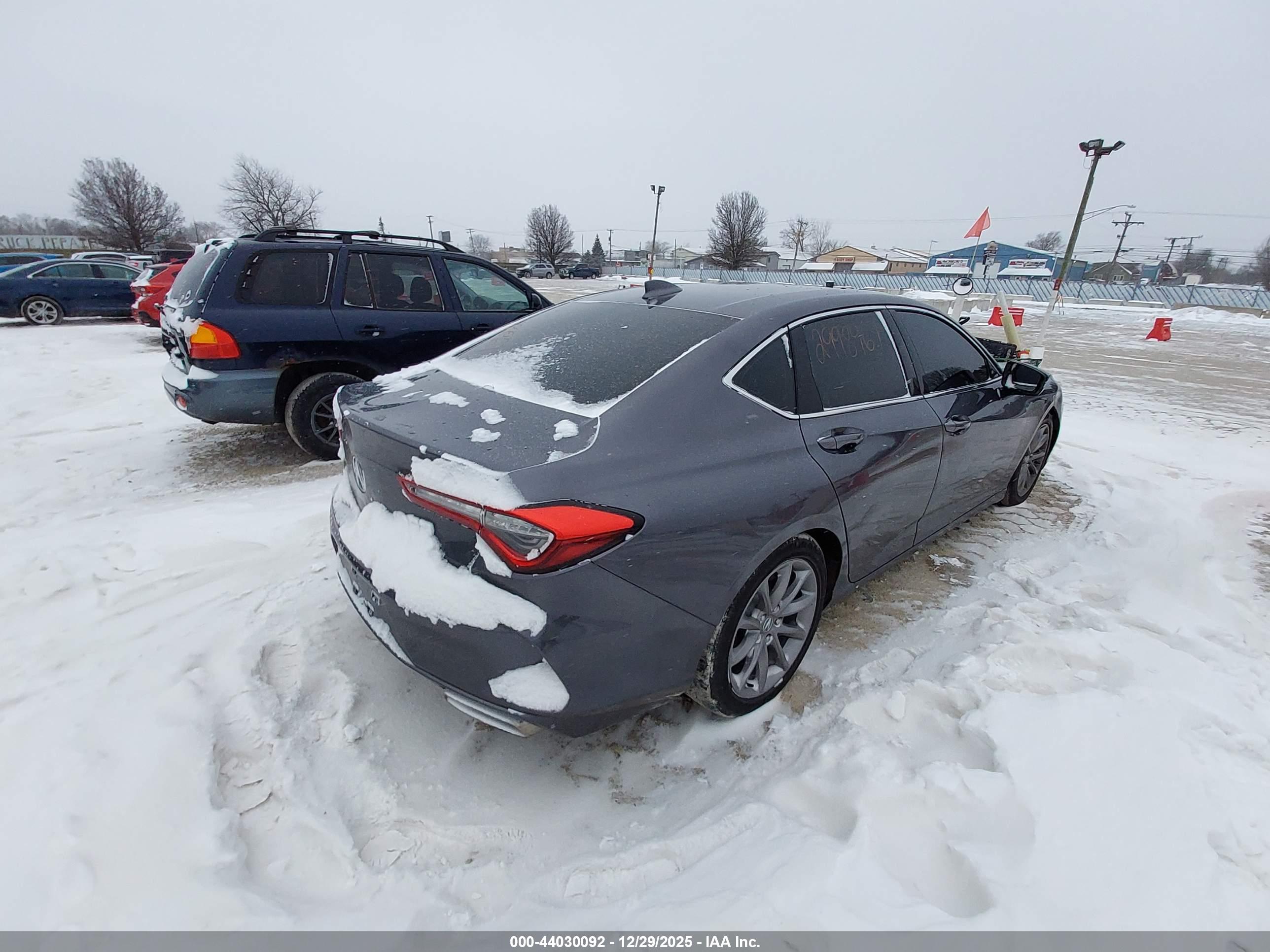 ACURA TLX image 4