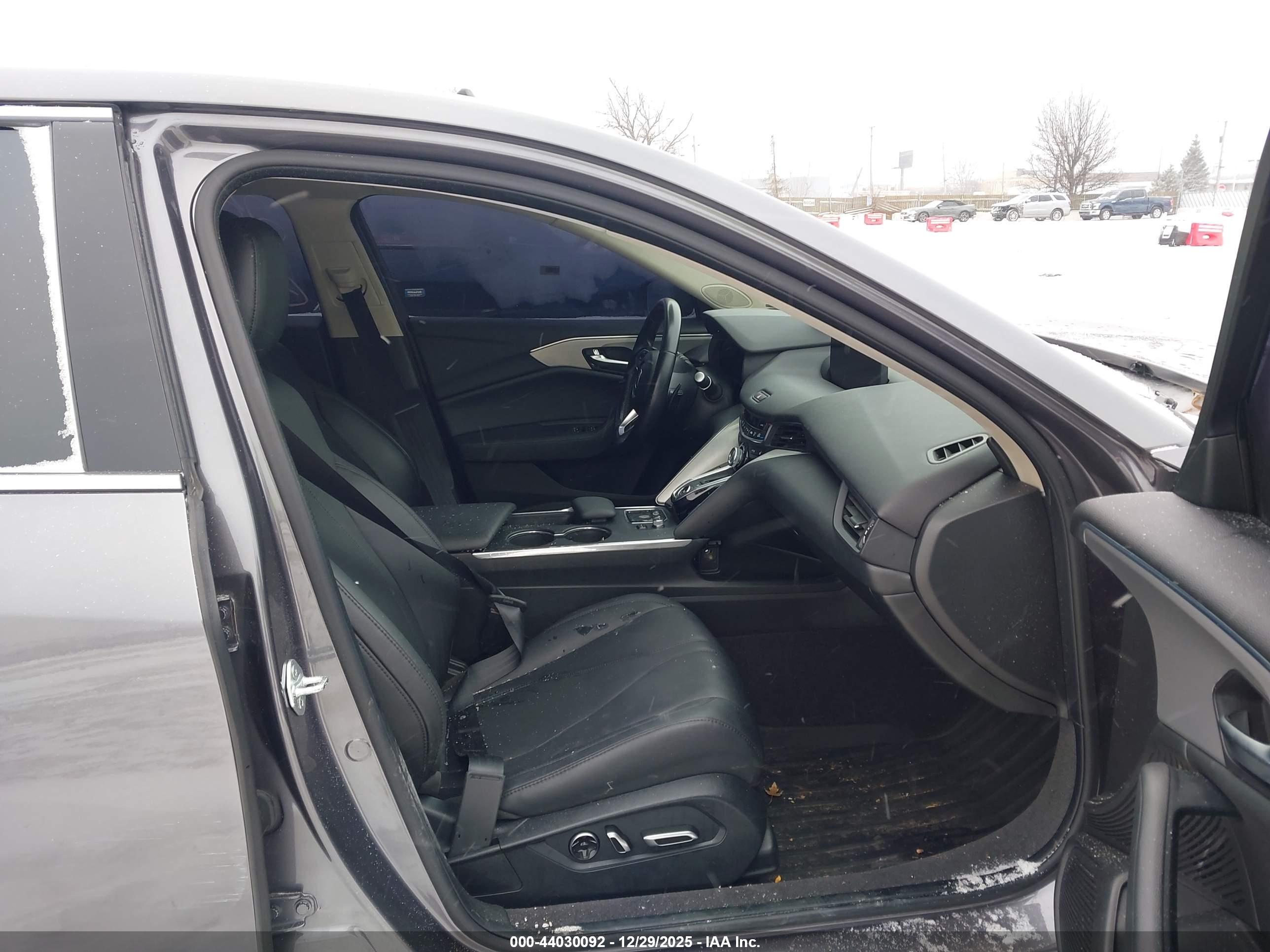 ACURA TLX image 5