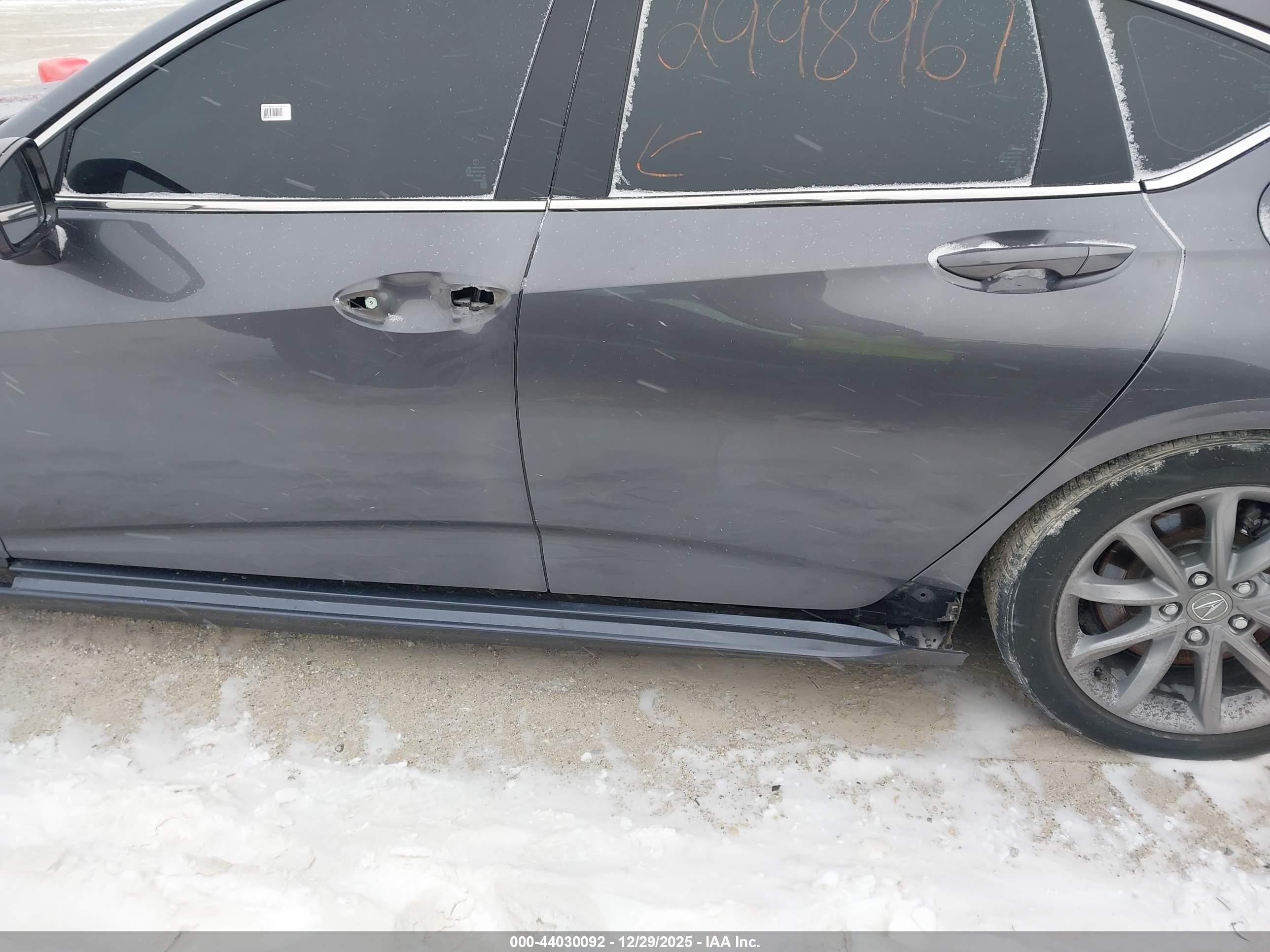 ACURA TLX image 6