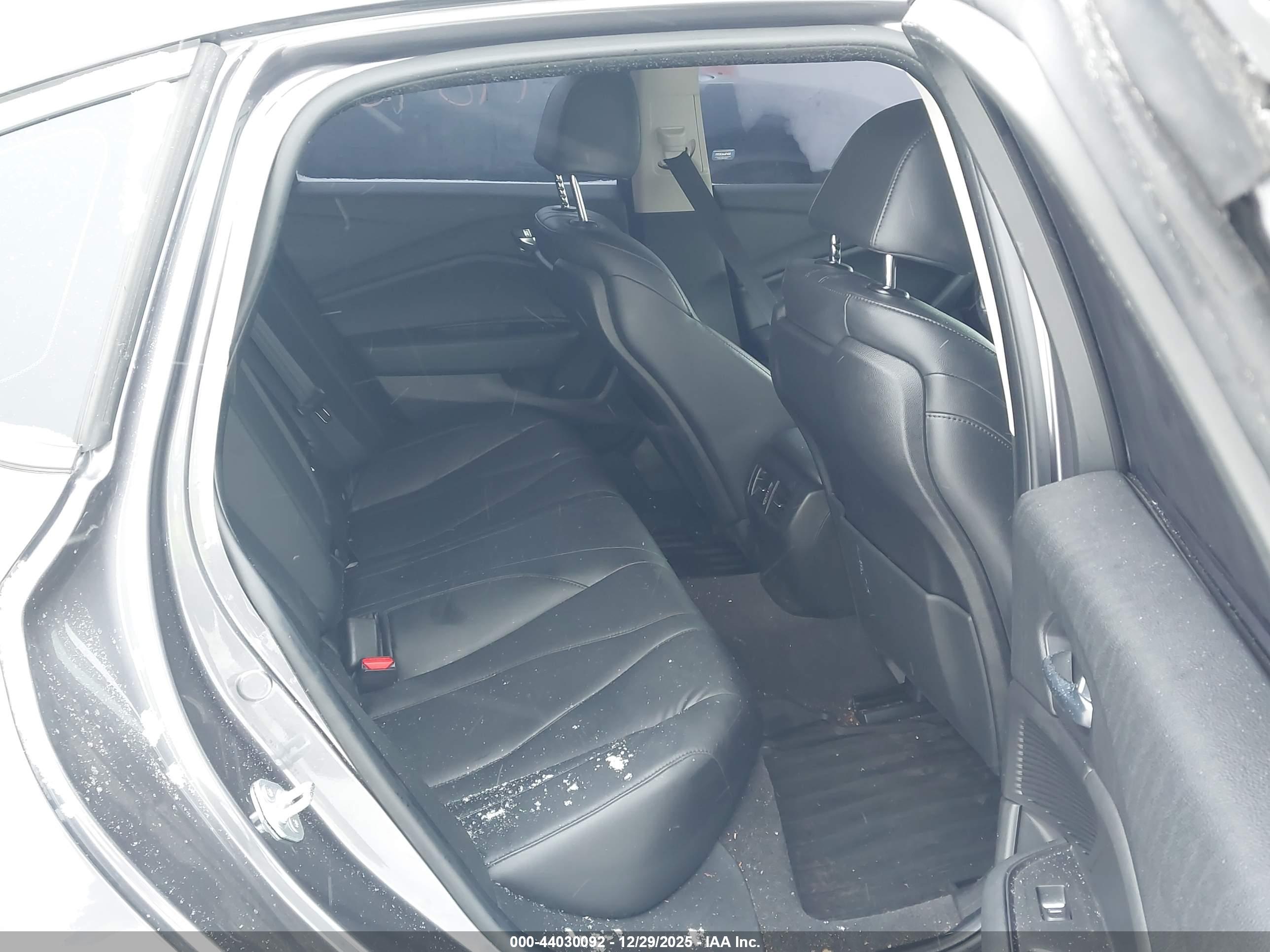 ACURA TLX image 8