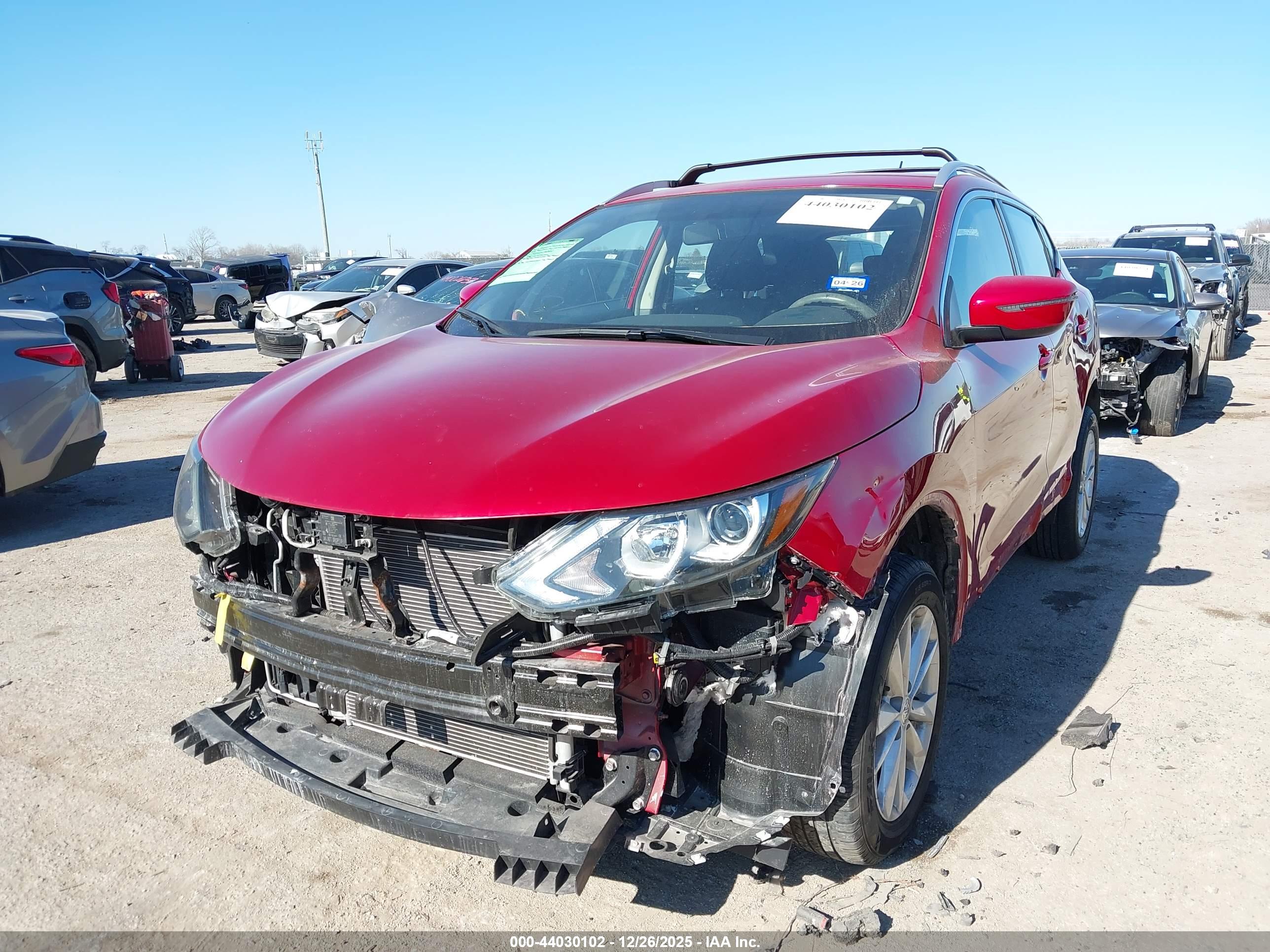 NISSAN ROGUE image 2