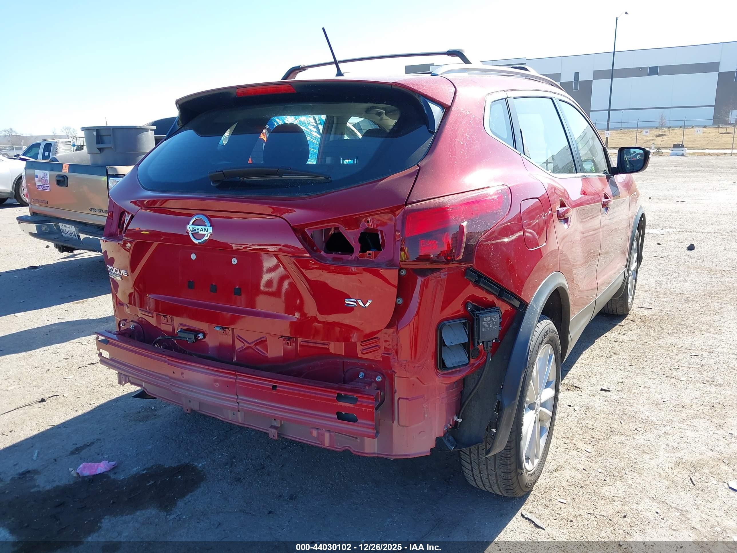NISSAN ROGUE image 6