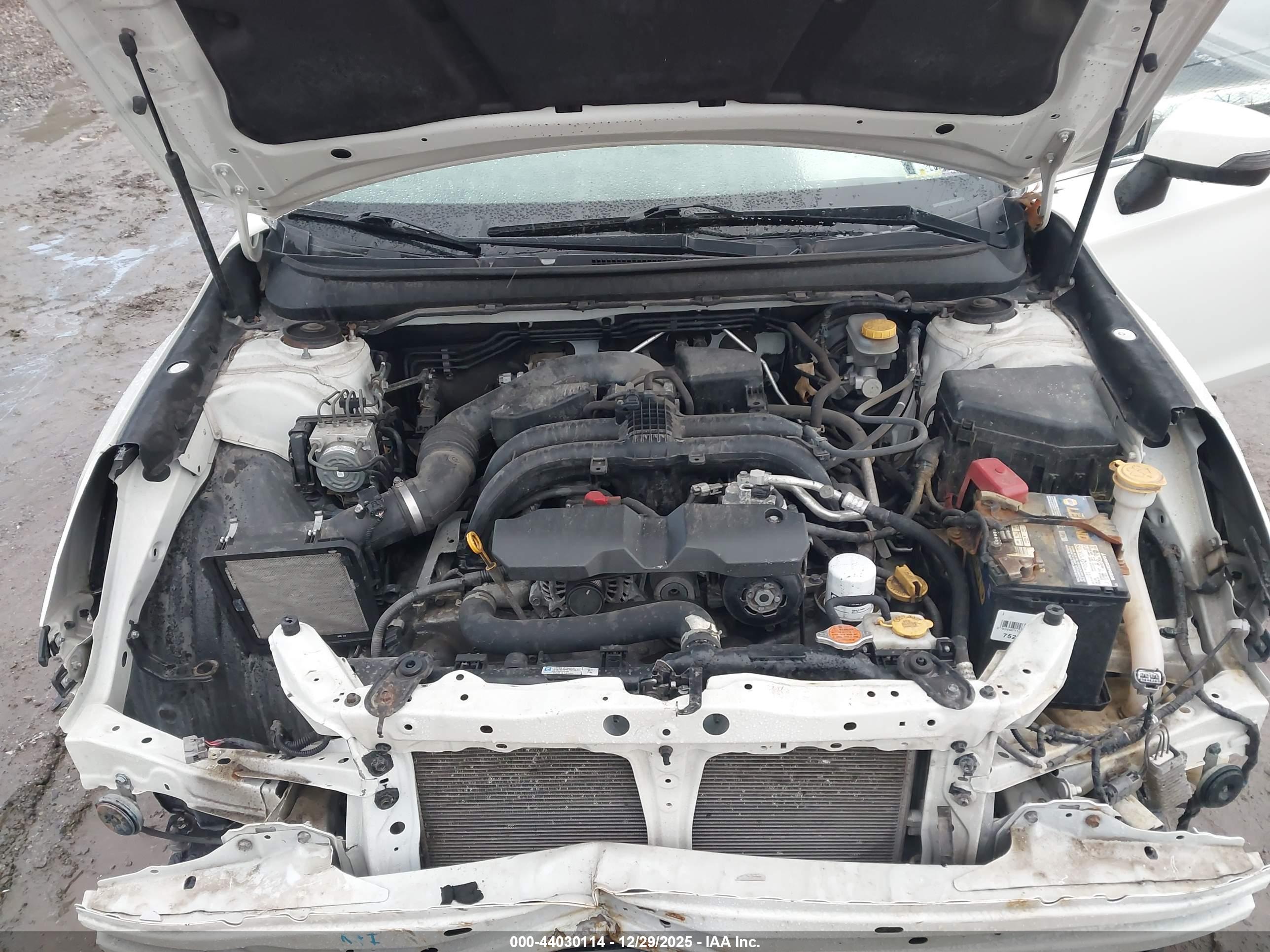 SUBARU LEGACY image 10