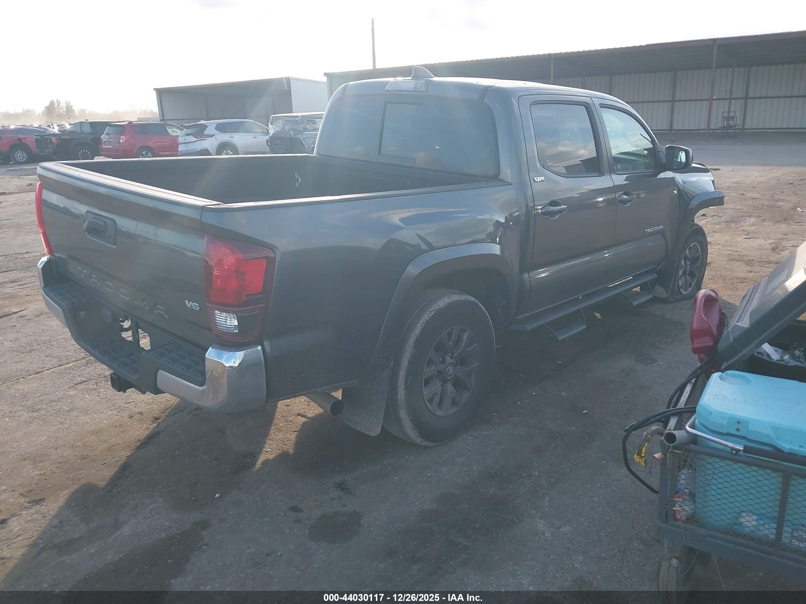 TOYOTA TACOMA image 4