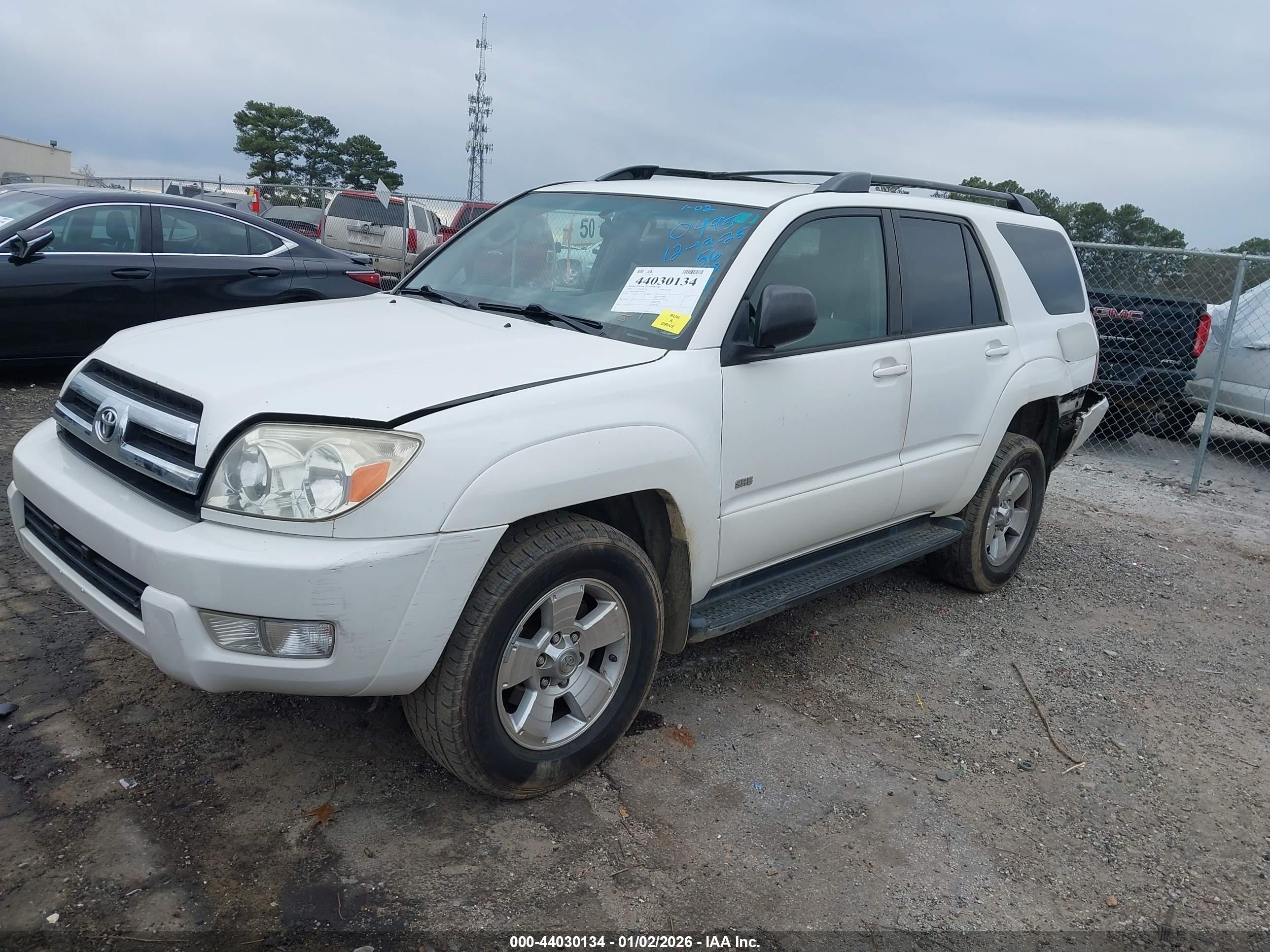TOYOTA 4RUNNER image 2