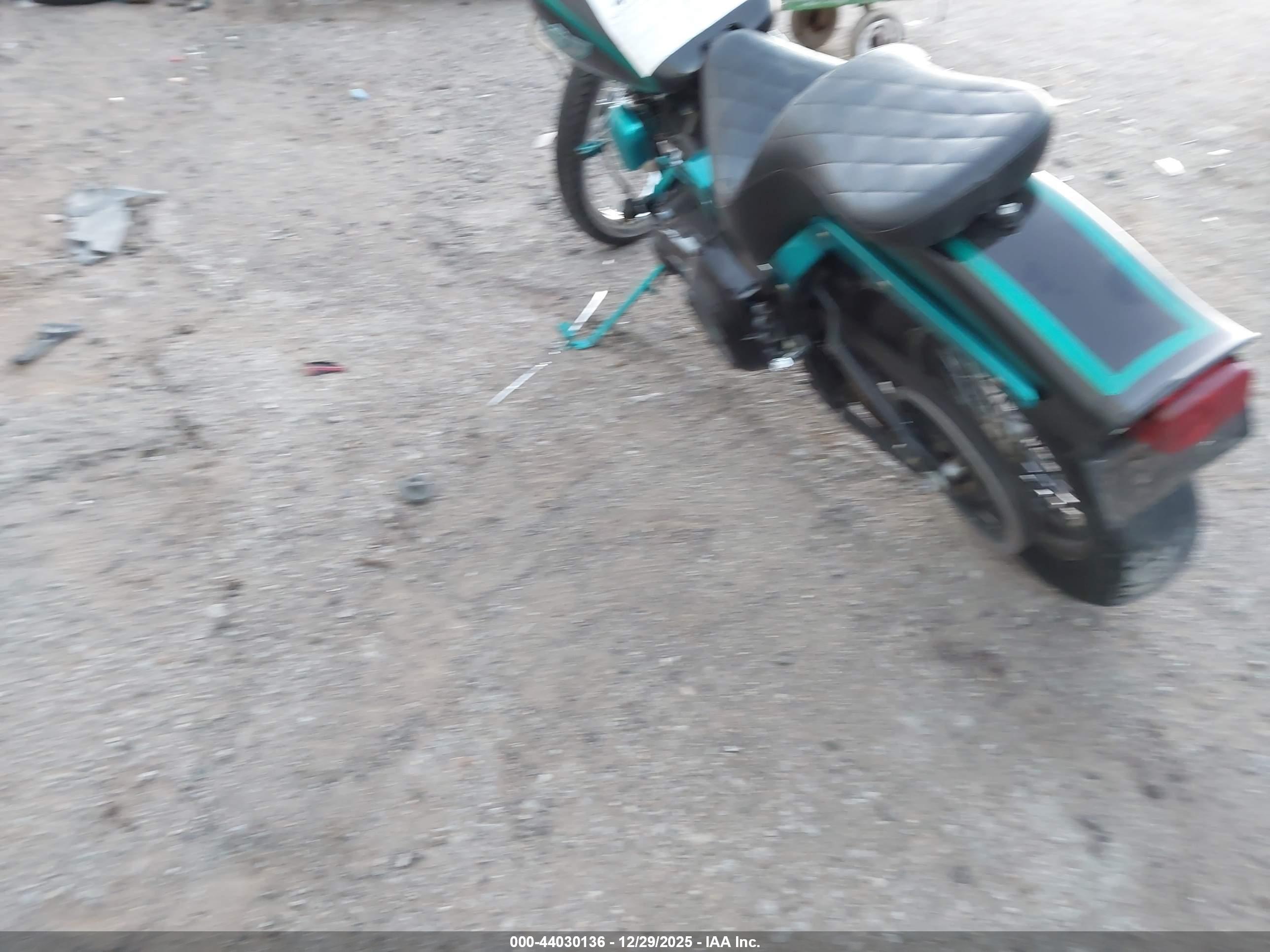 HARLEY-DAVIDSON FXSTSI image 3