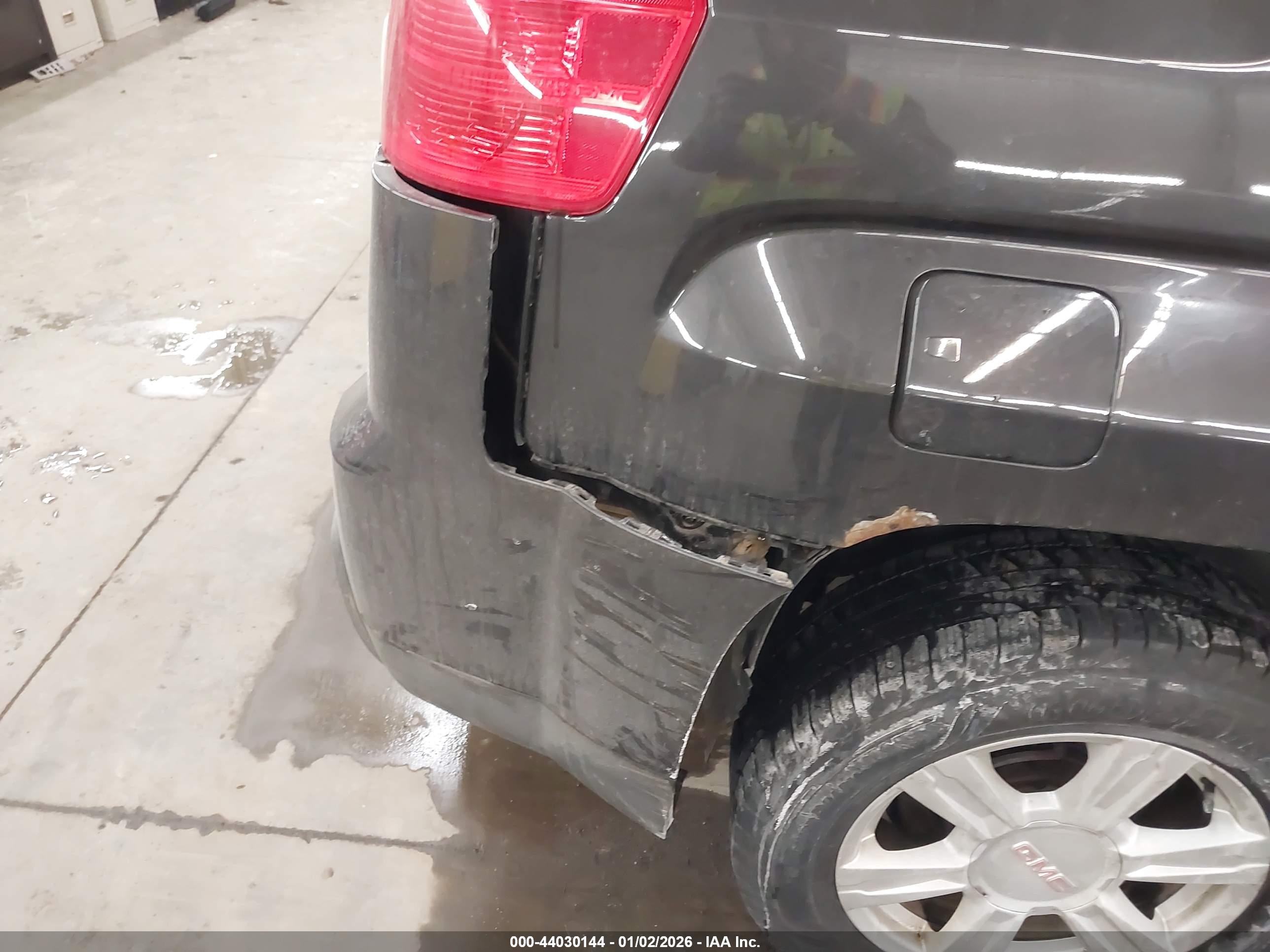GMC TERRAIN image 6