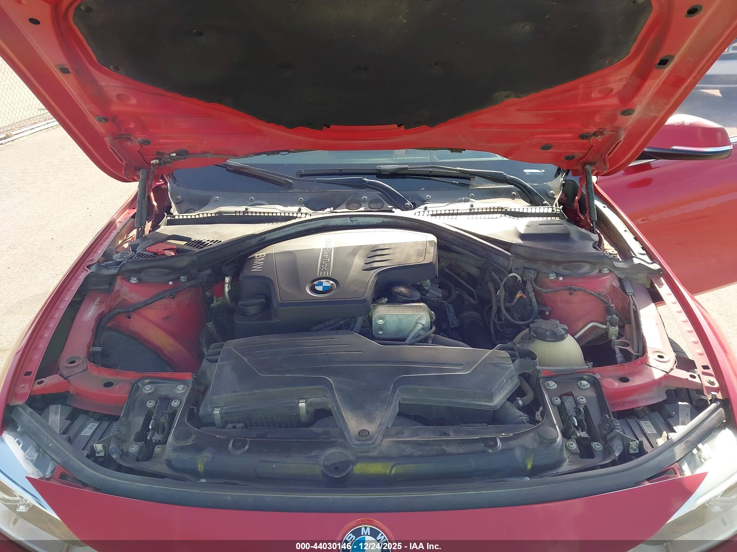 BMW 328I image 10