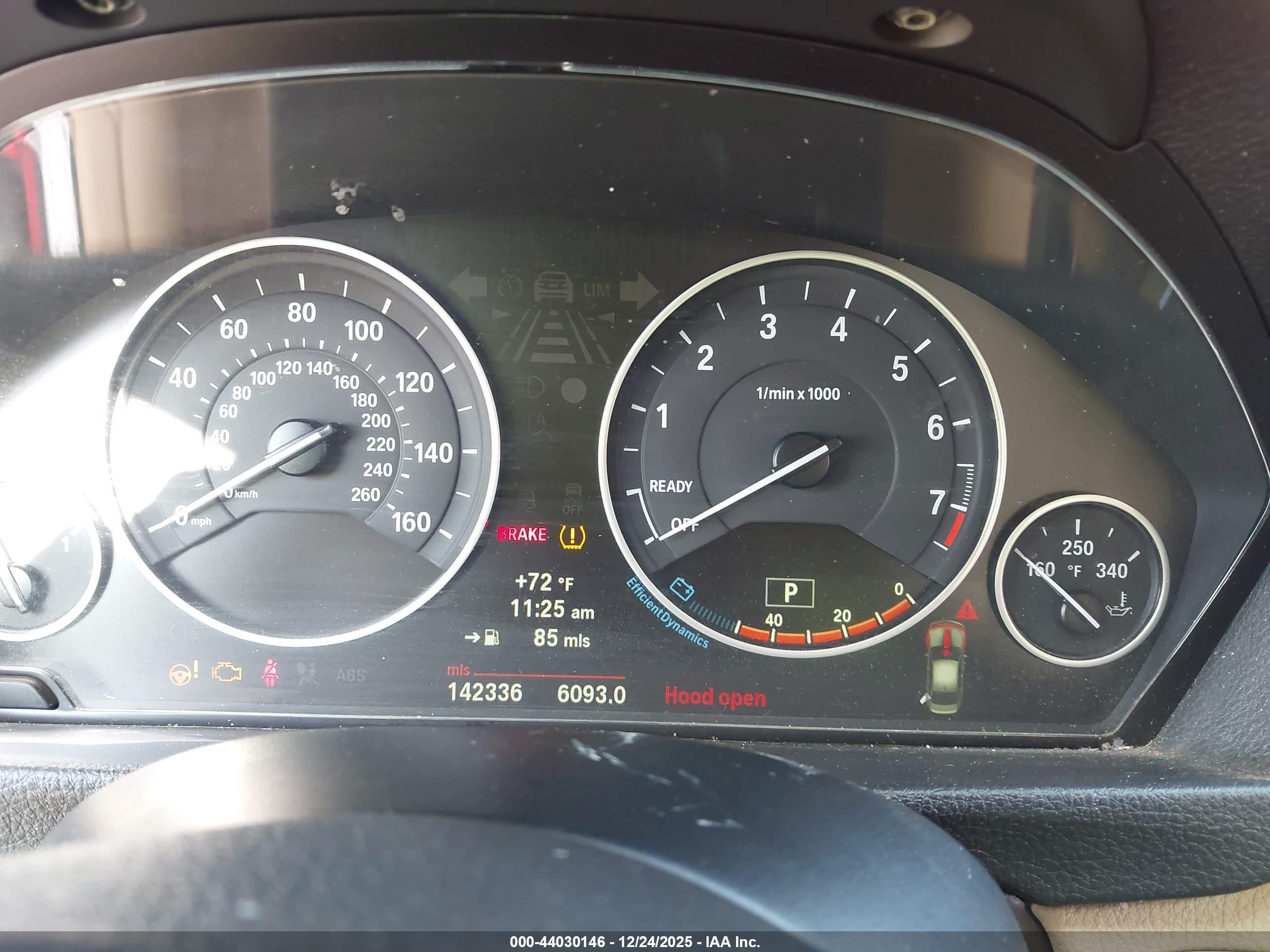 BMW 328I image 7