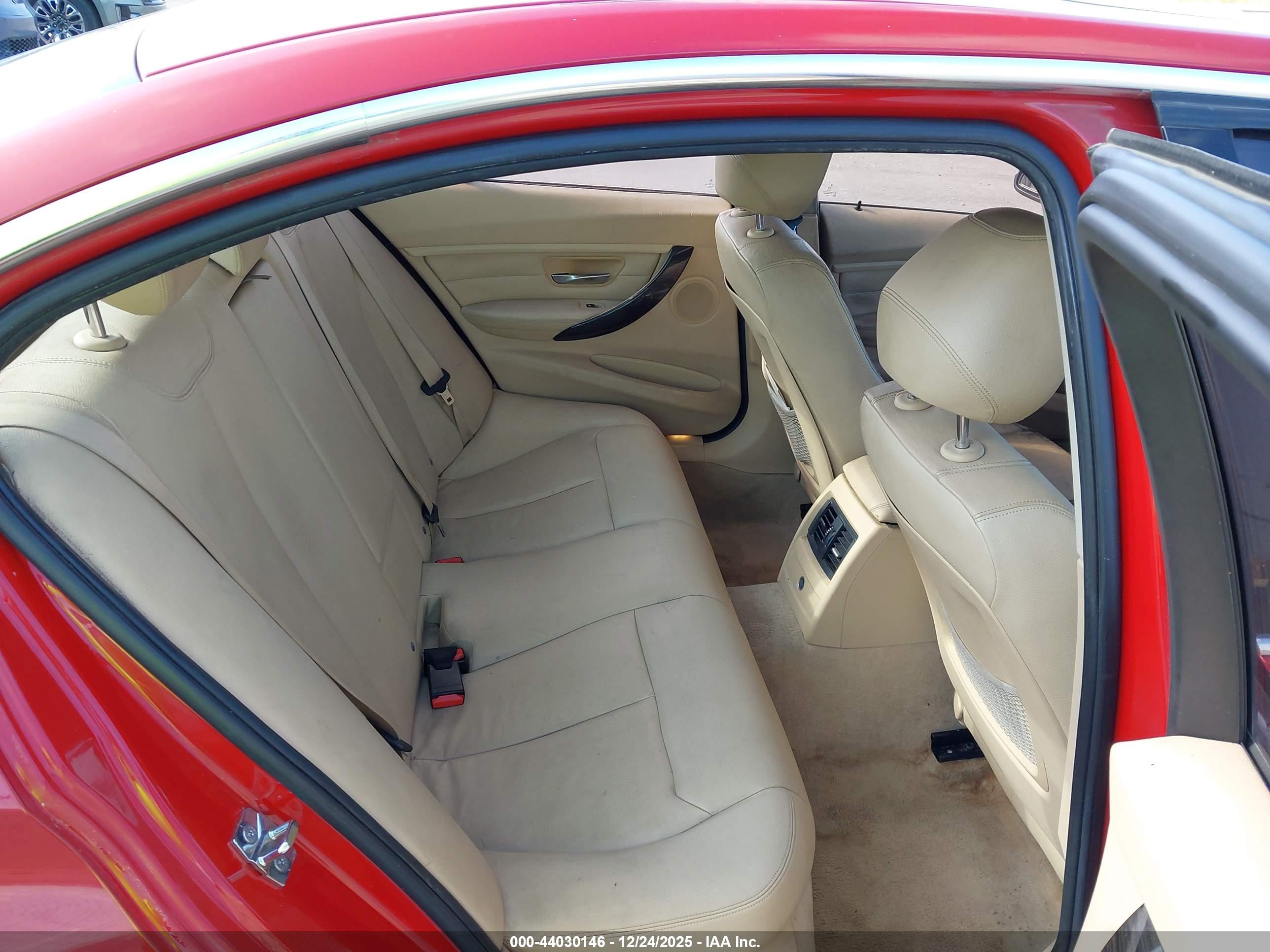 BMW 328I image 8