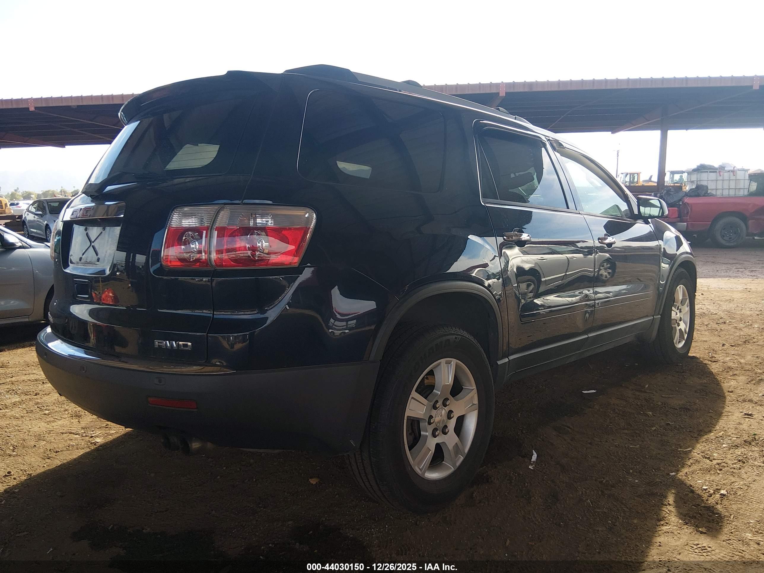 GMC ACADIA image 4