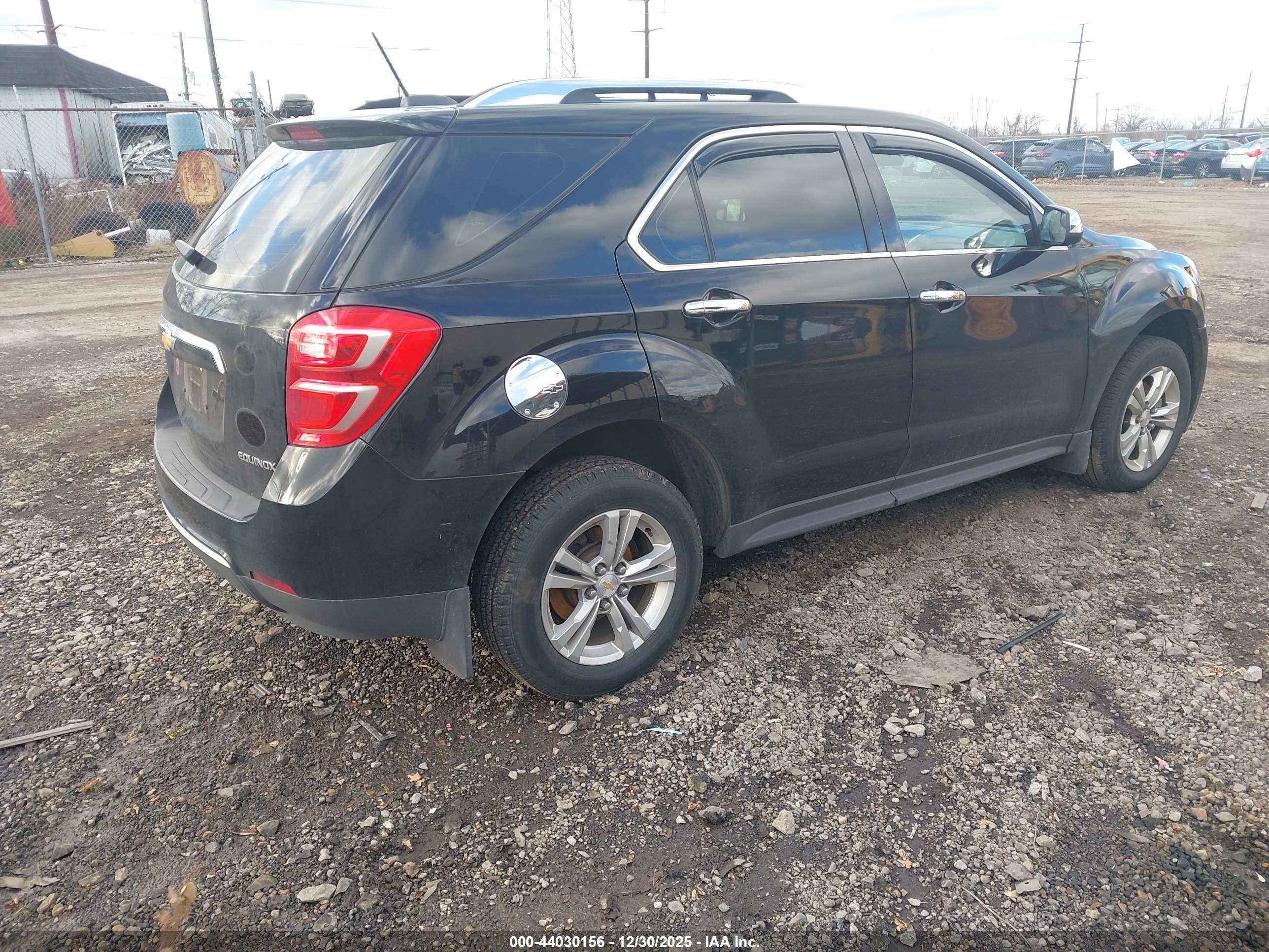 CHEVROLET EQUINOX image 4