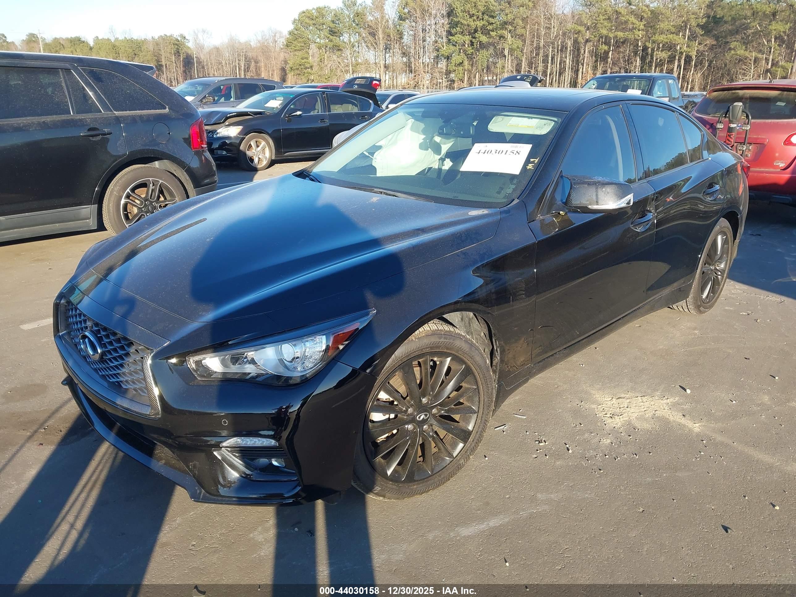 INFINITI Q50 image 2