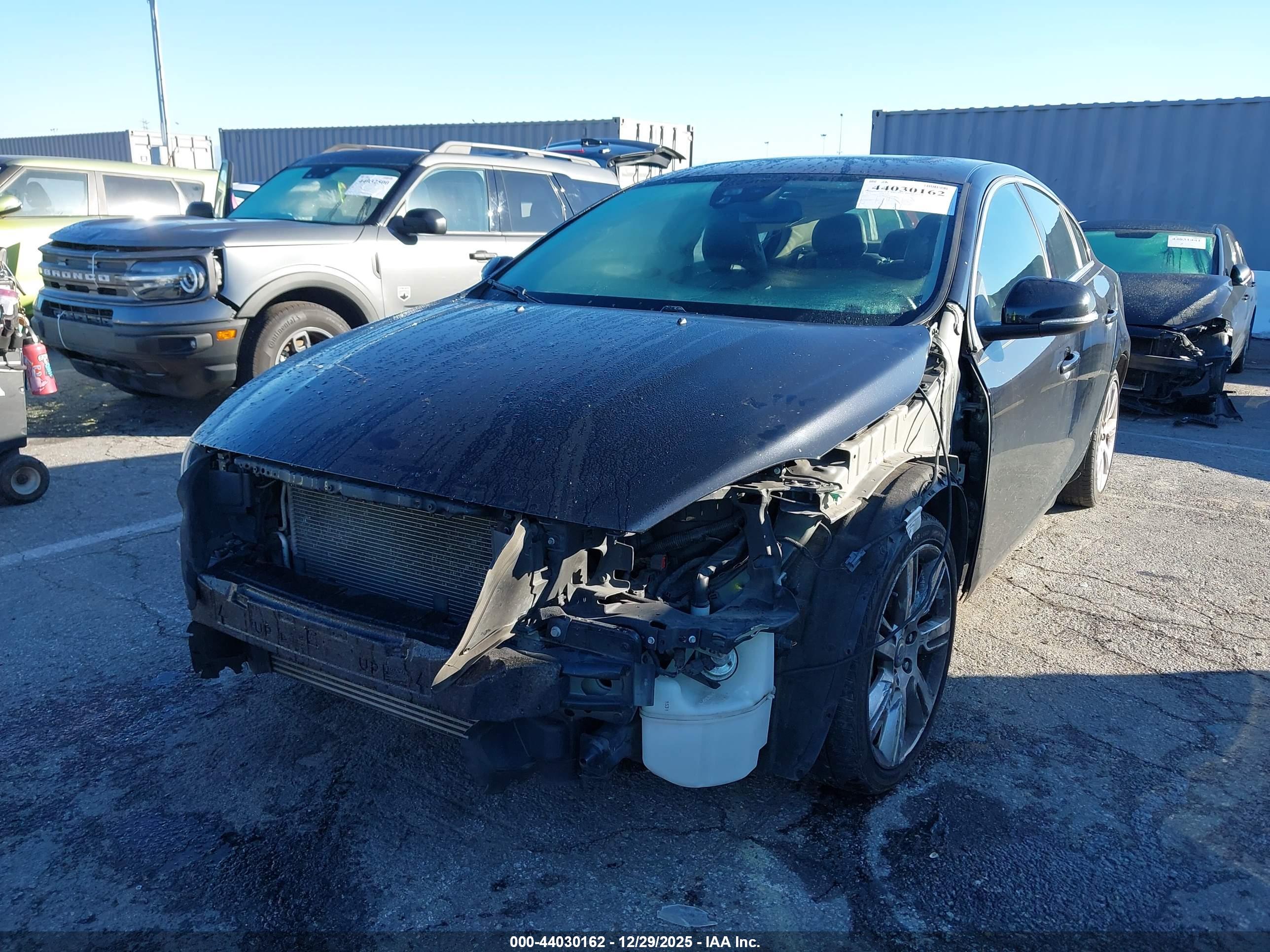 VOLVO S60 image 6