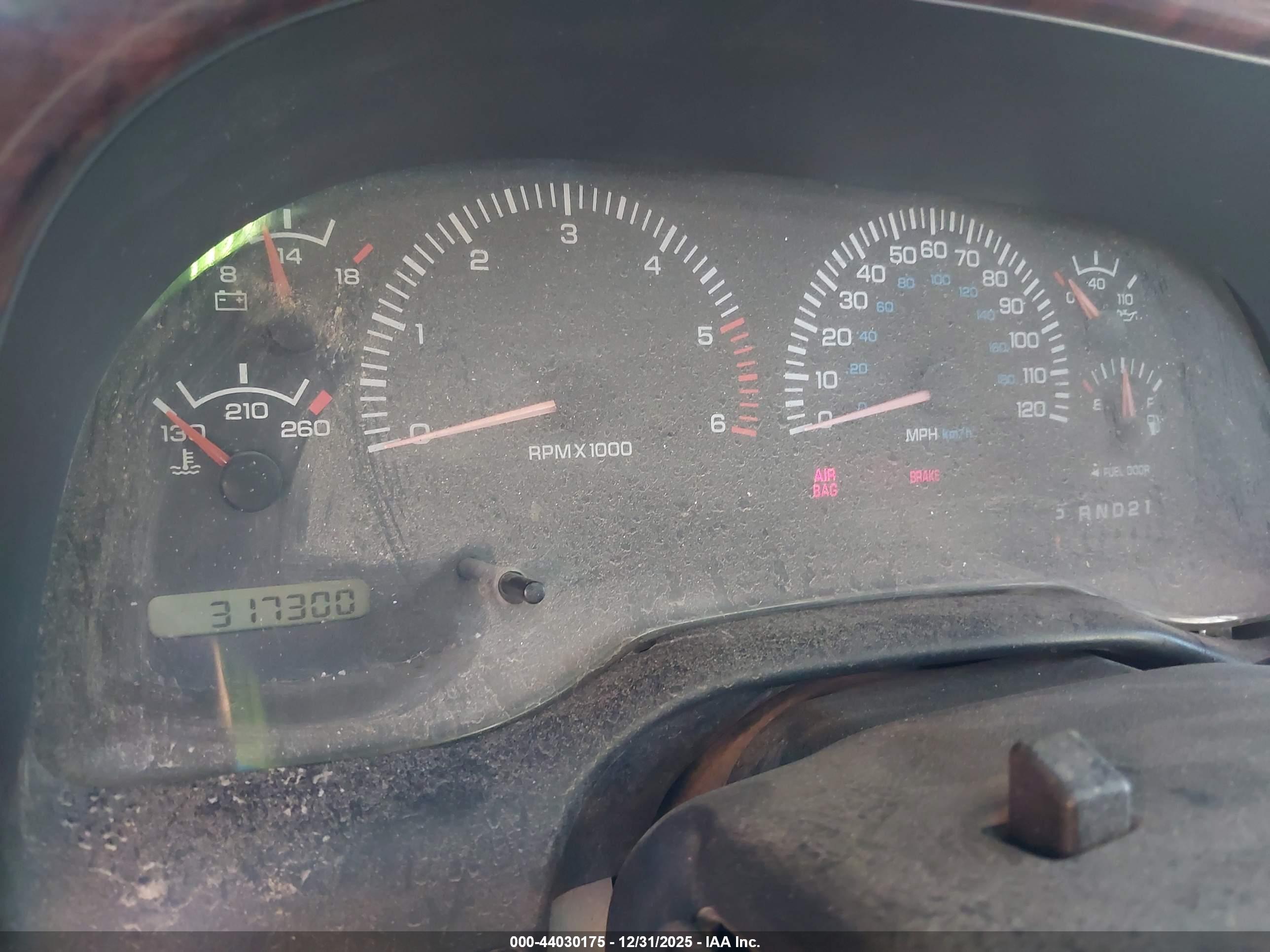 DODGE RAM image 7