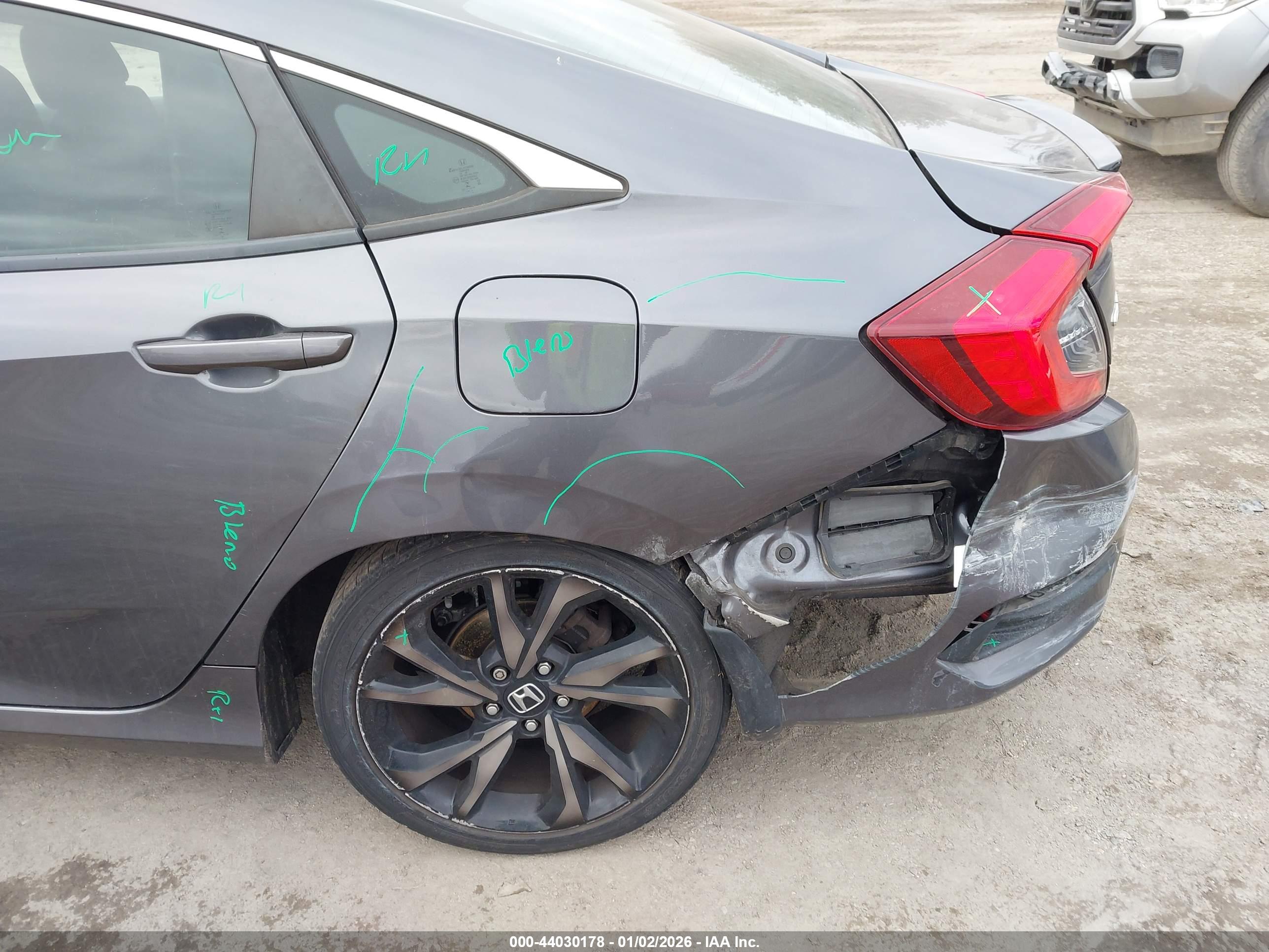 HONDA CIVIC image 6