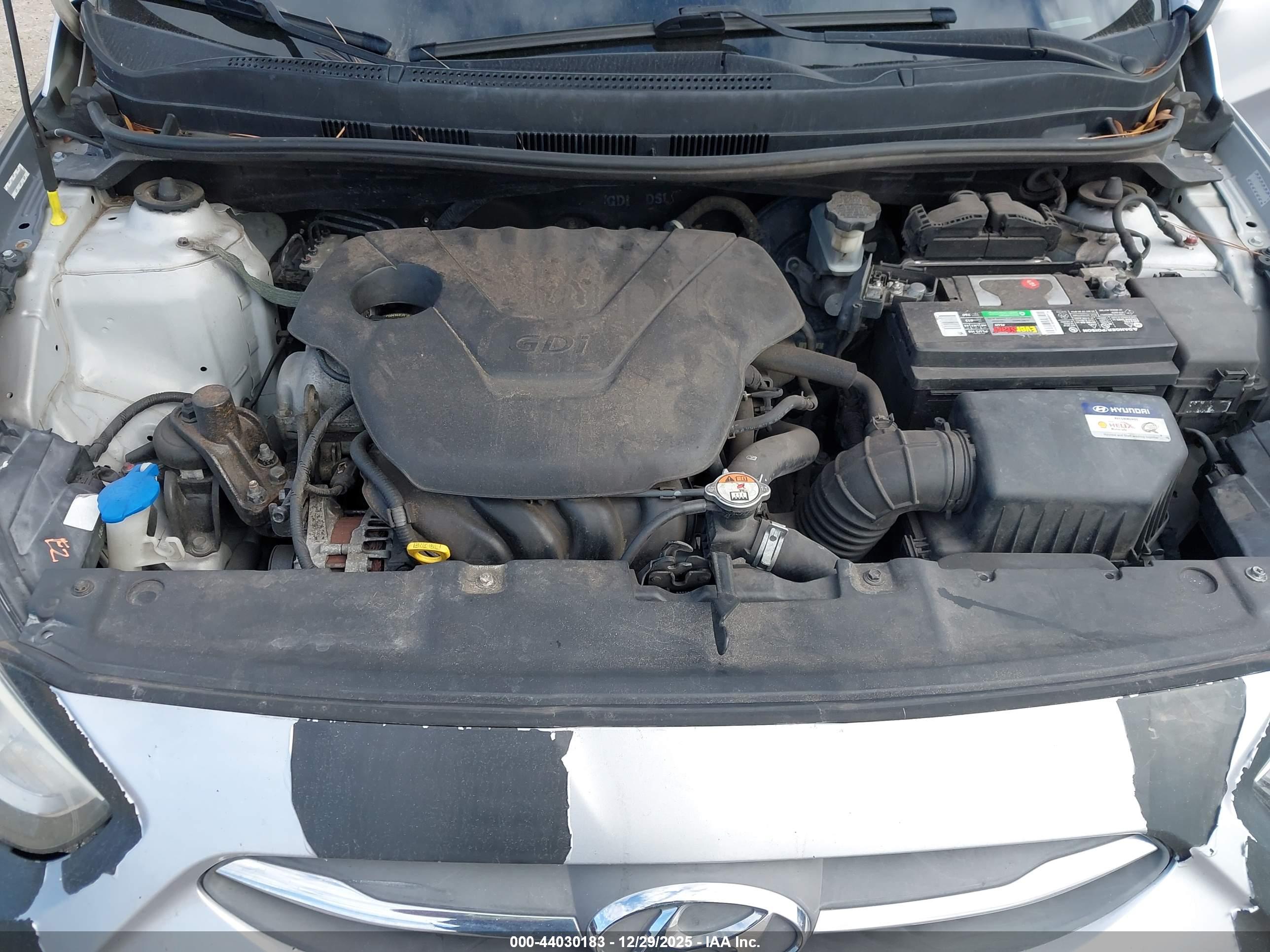 HYUNDAI ACCENT image 10