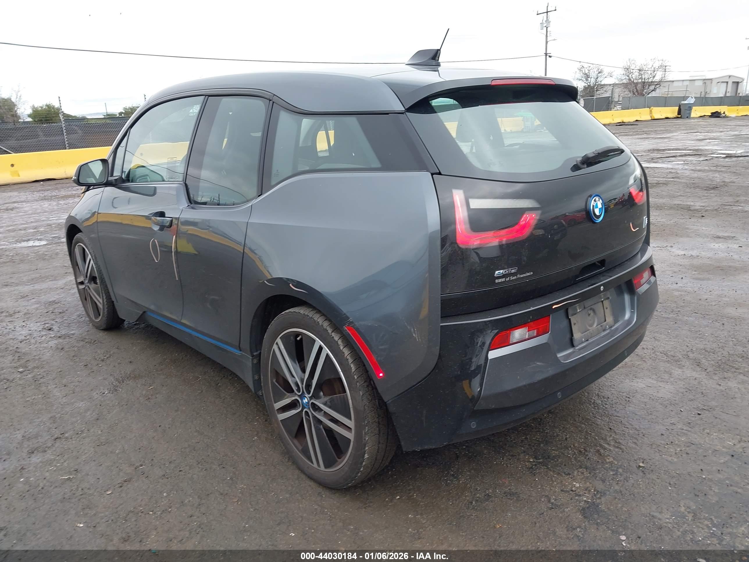 BMW I3 image 3