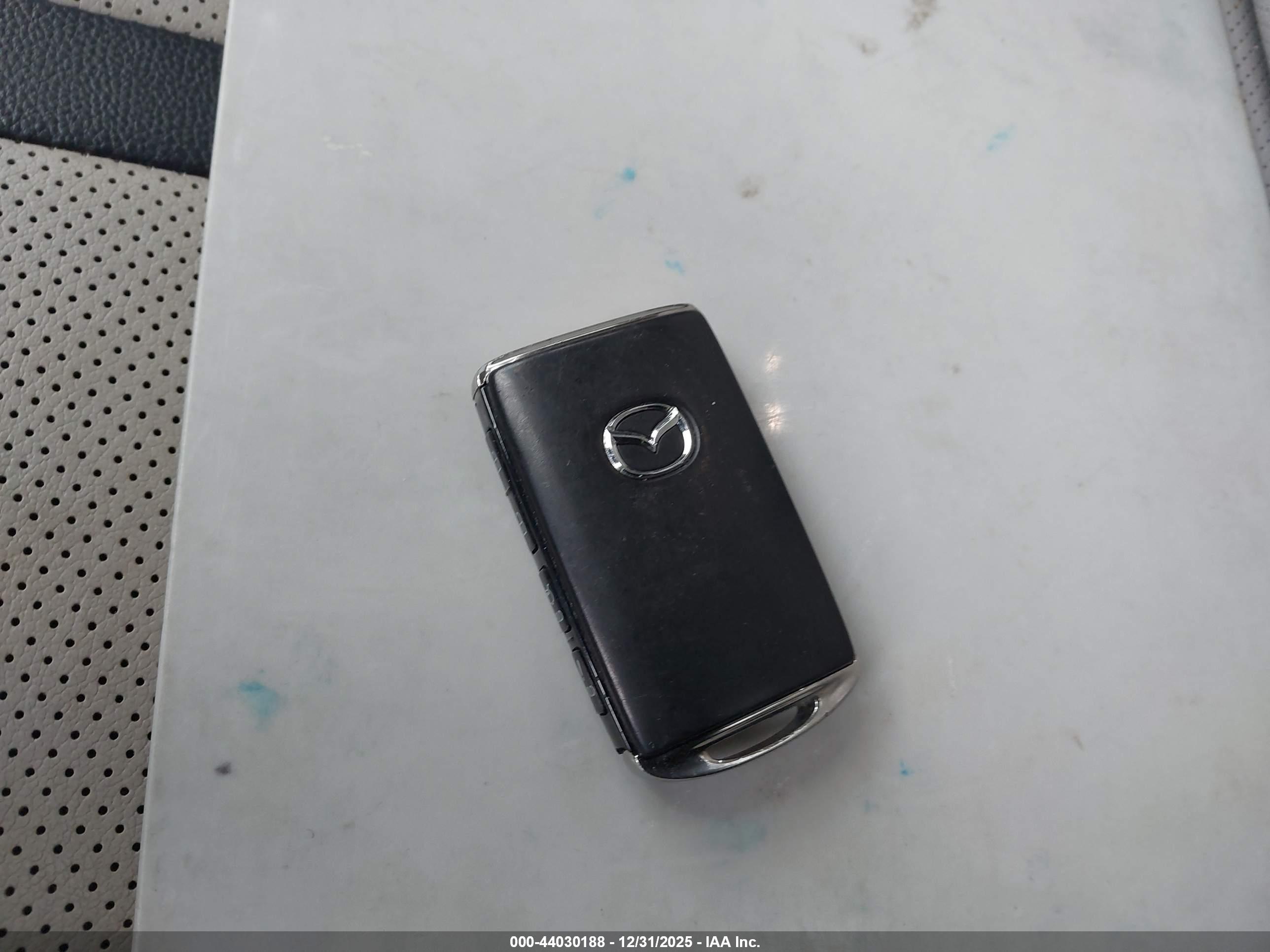 MAZDA CX-90 image 11