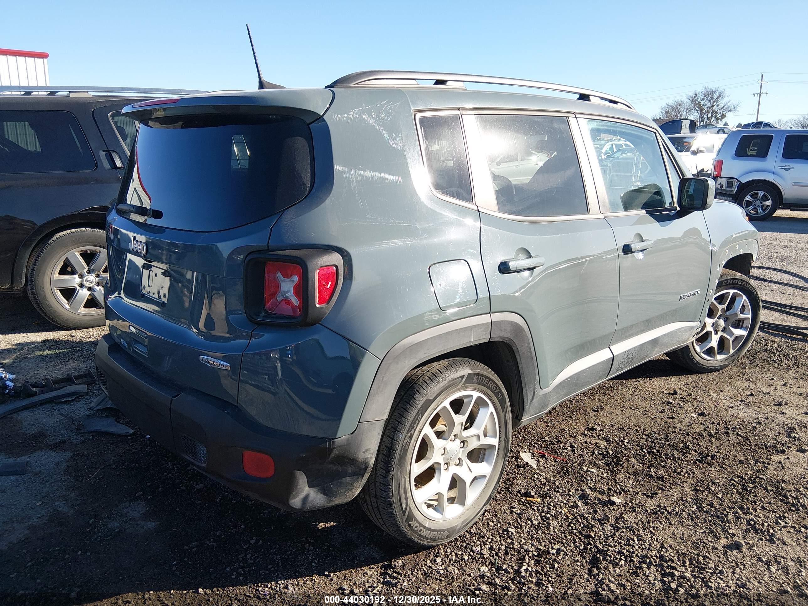 JEEP RENEGADE image 4