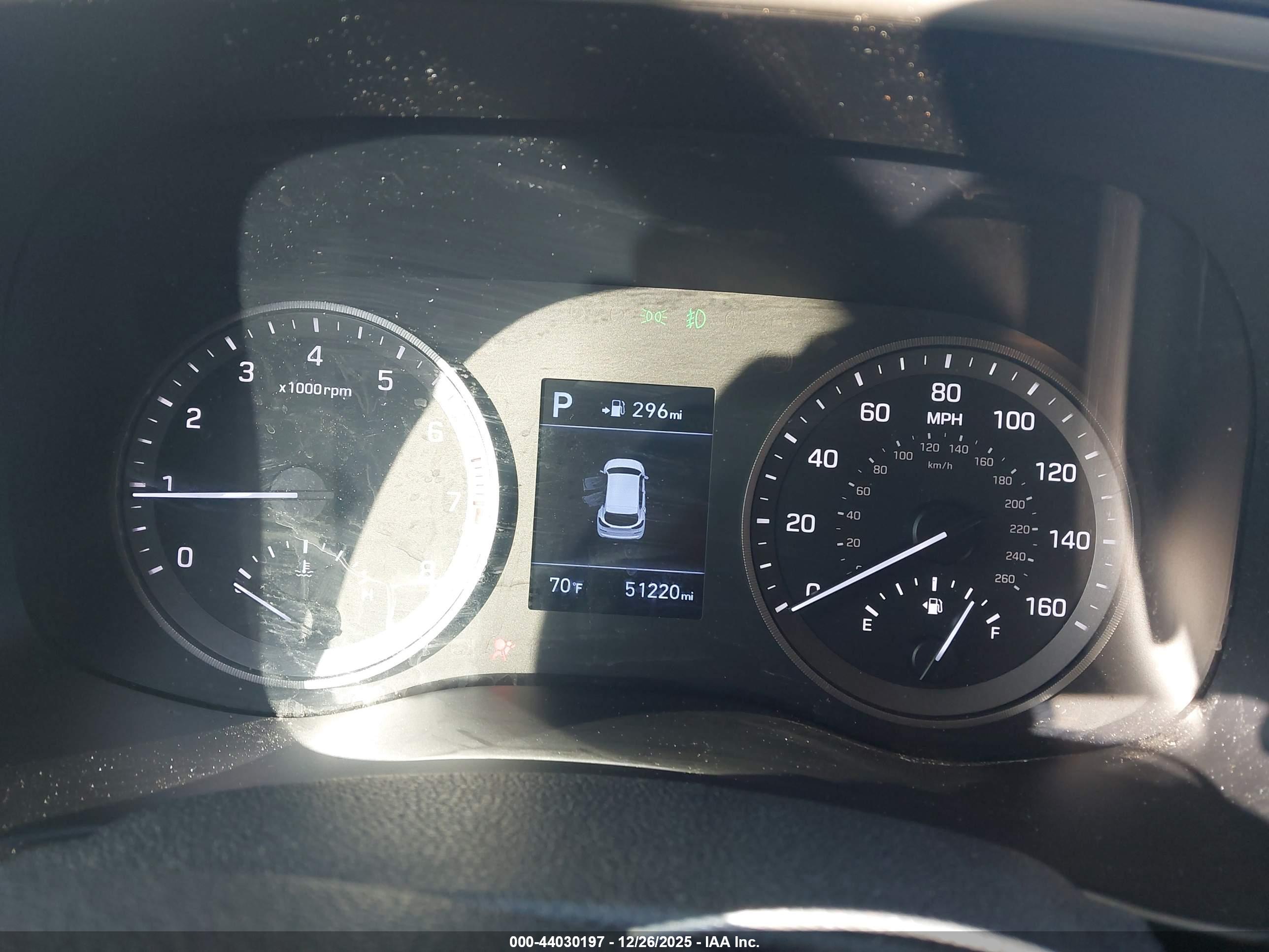 HYUNDAI TUCSON image 7