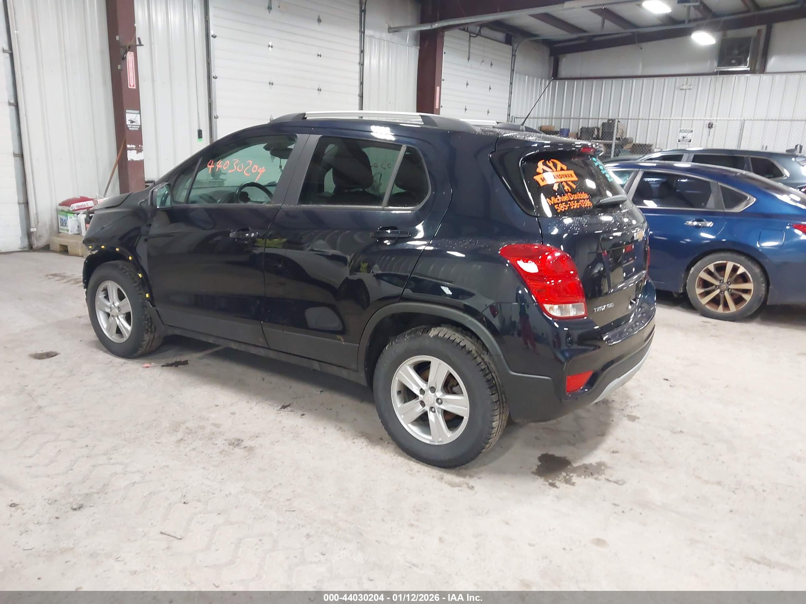 CHEVROLET TRAX image 3