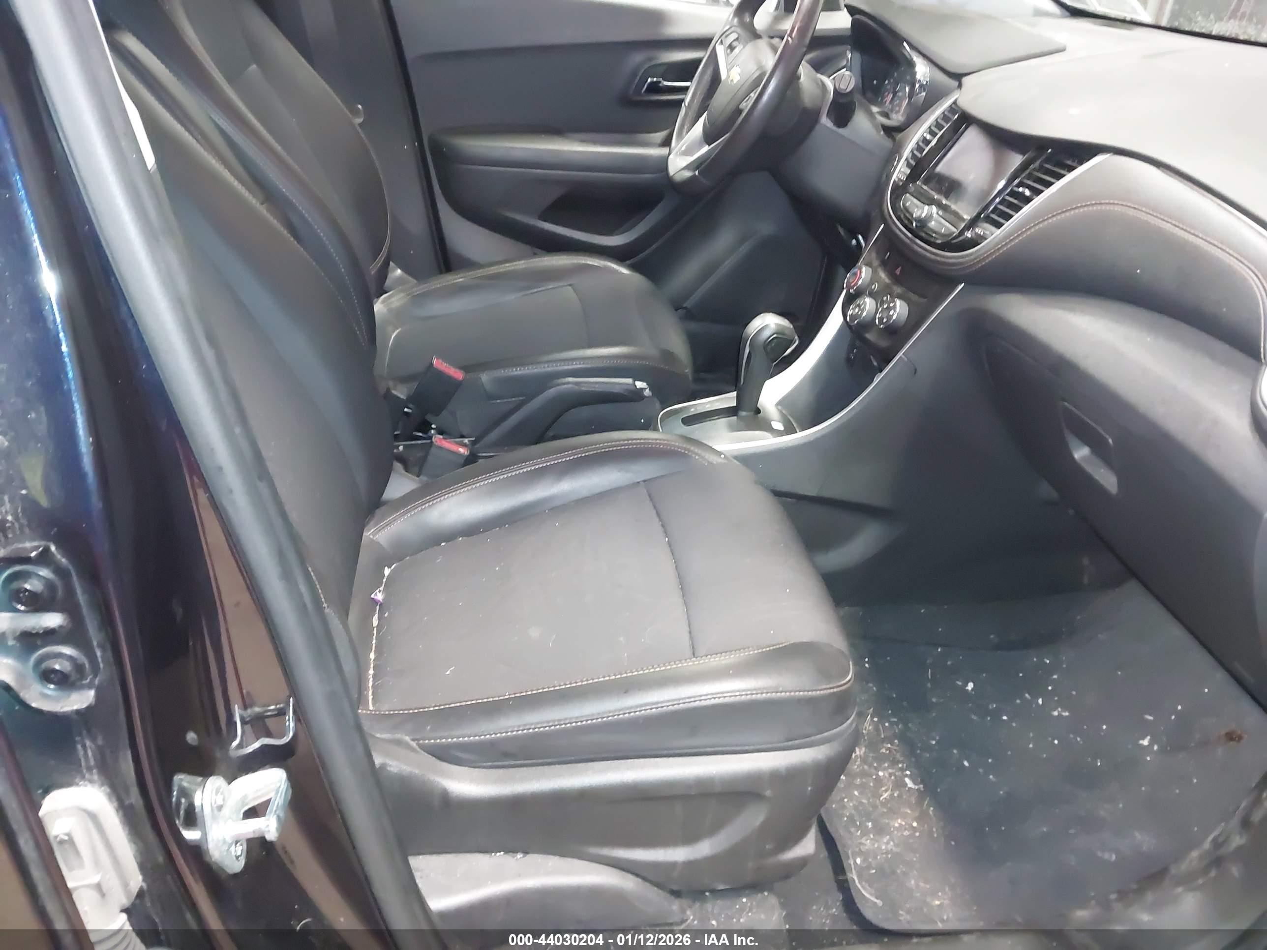 CHEVROLET TRAX image 5