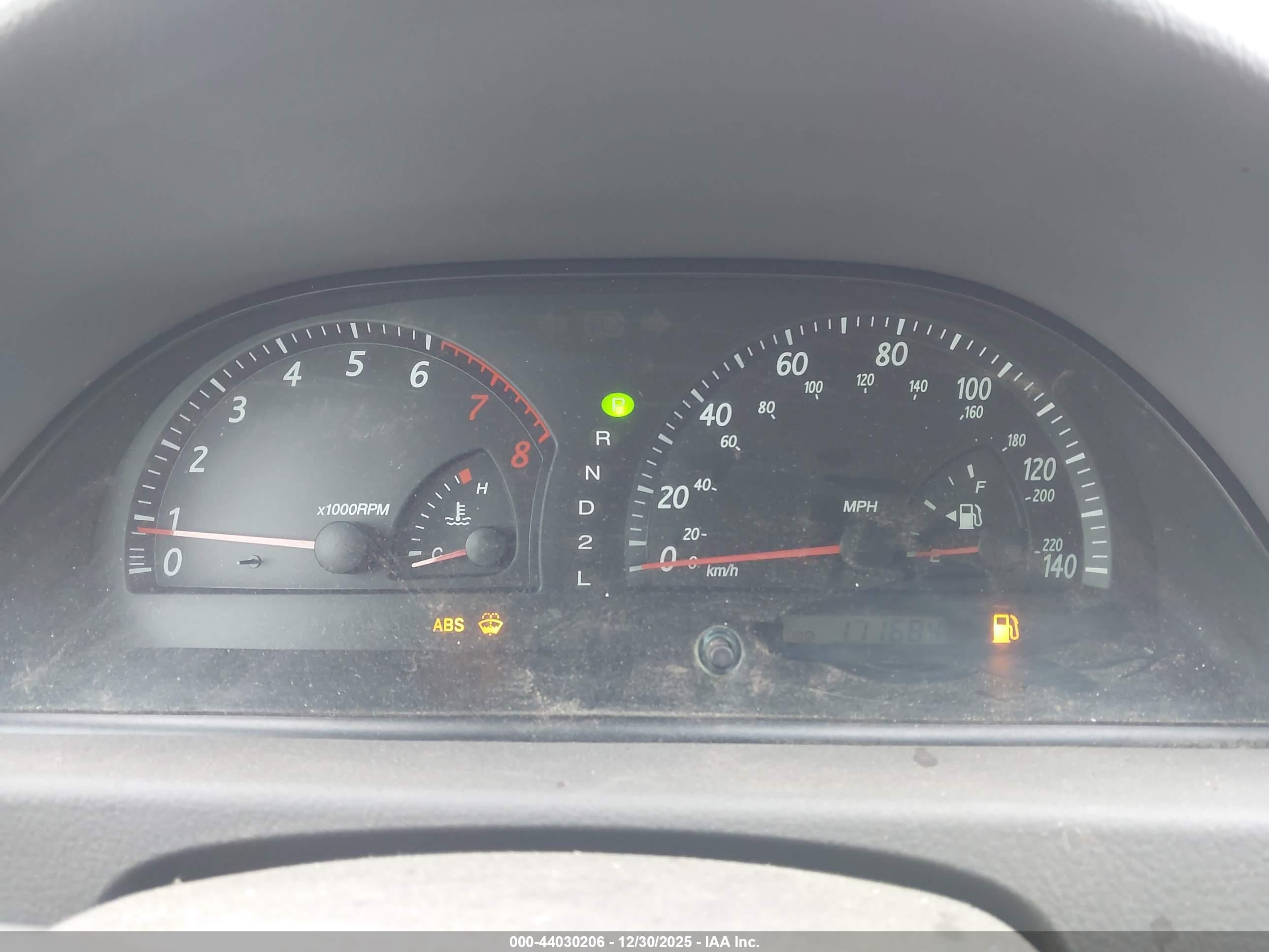 TOYOTA CAMRY image 7