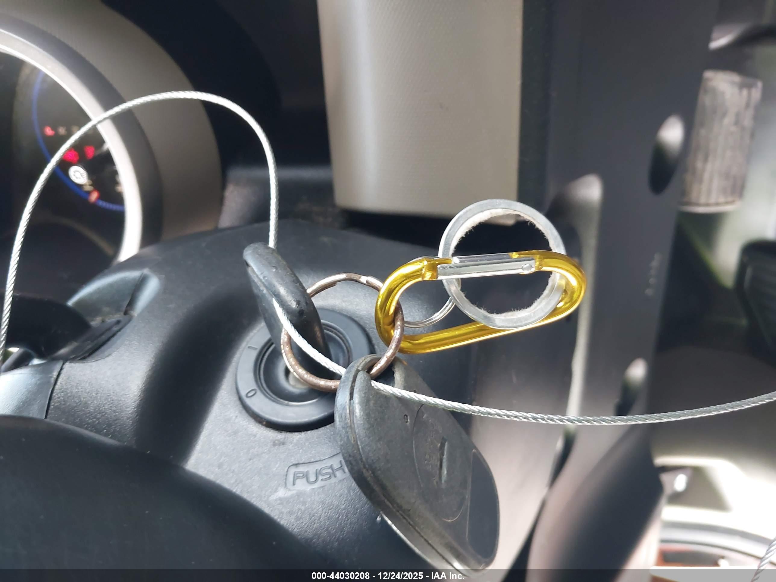 HONDA ELEMENT image 11