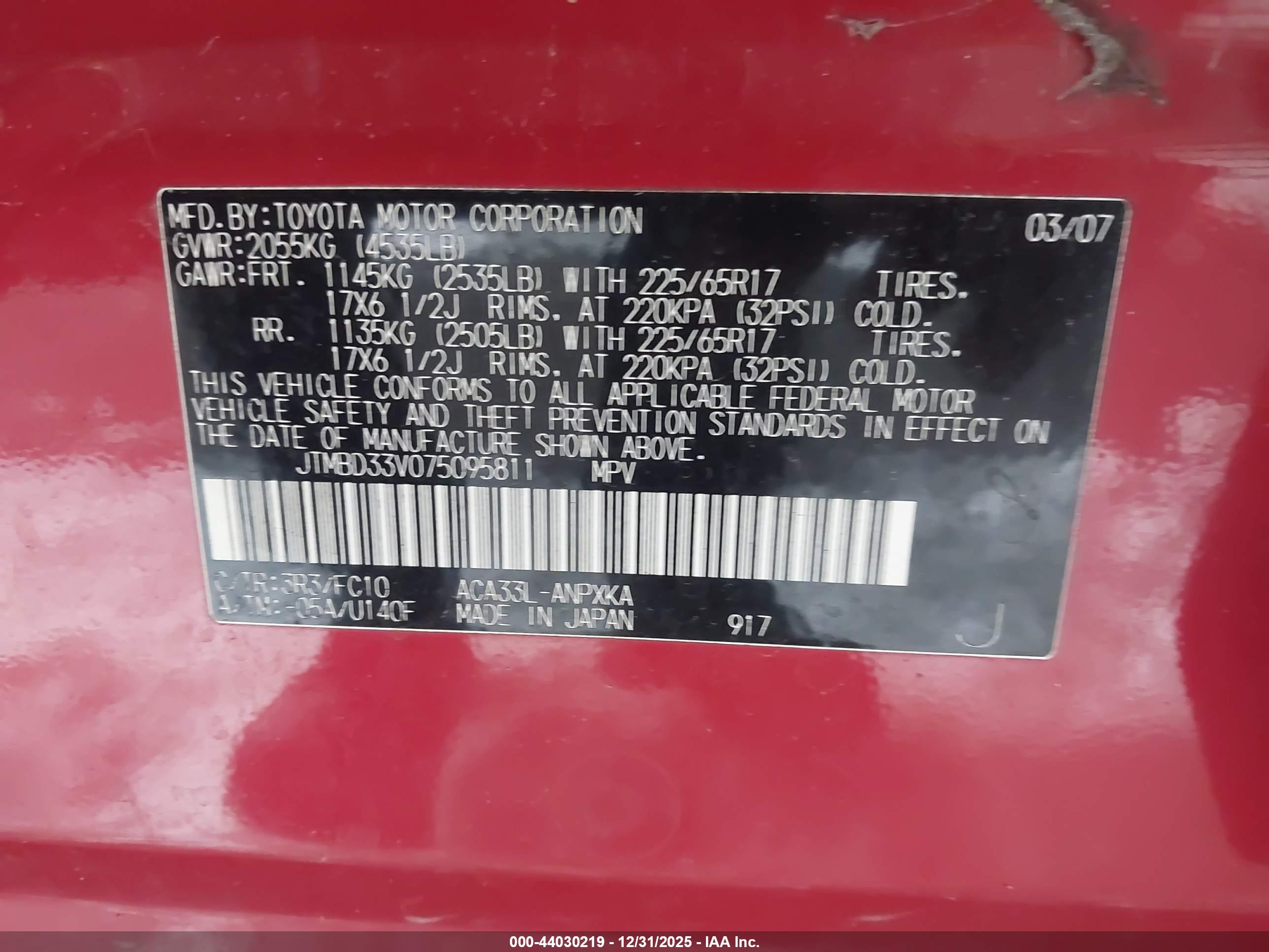 TOYOTA RAV4 image 9
