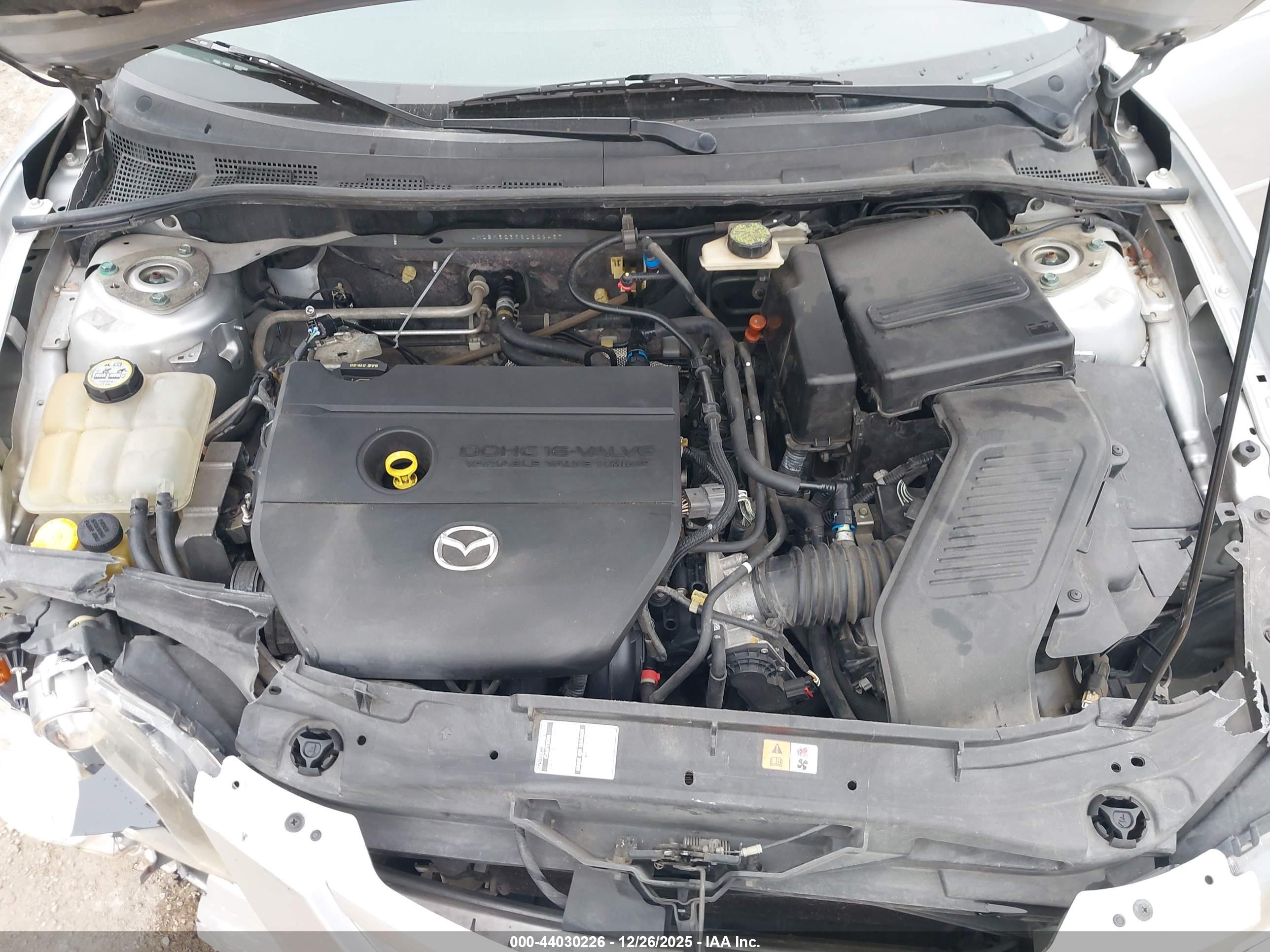 MAZDA MAZDA3 image 10