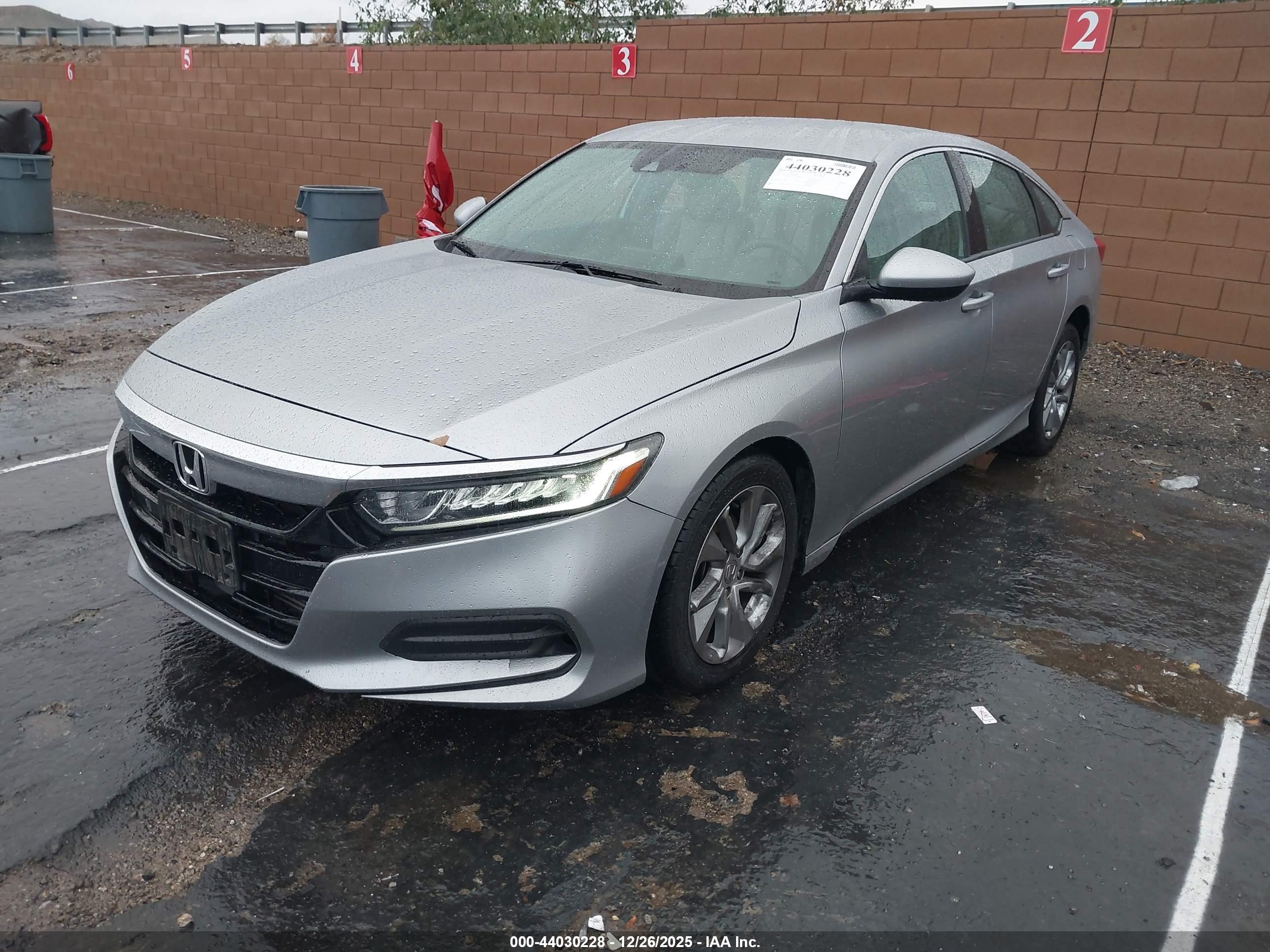 HONDA ACCORD image 2
