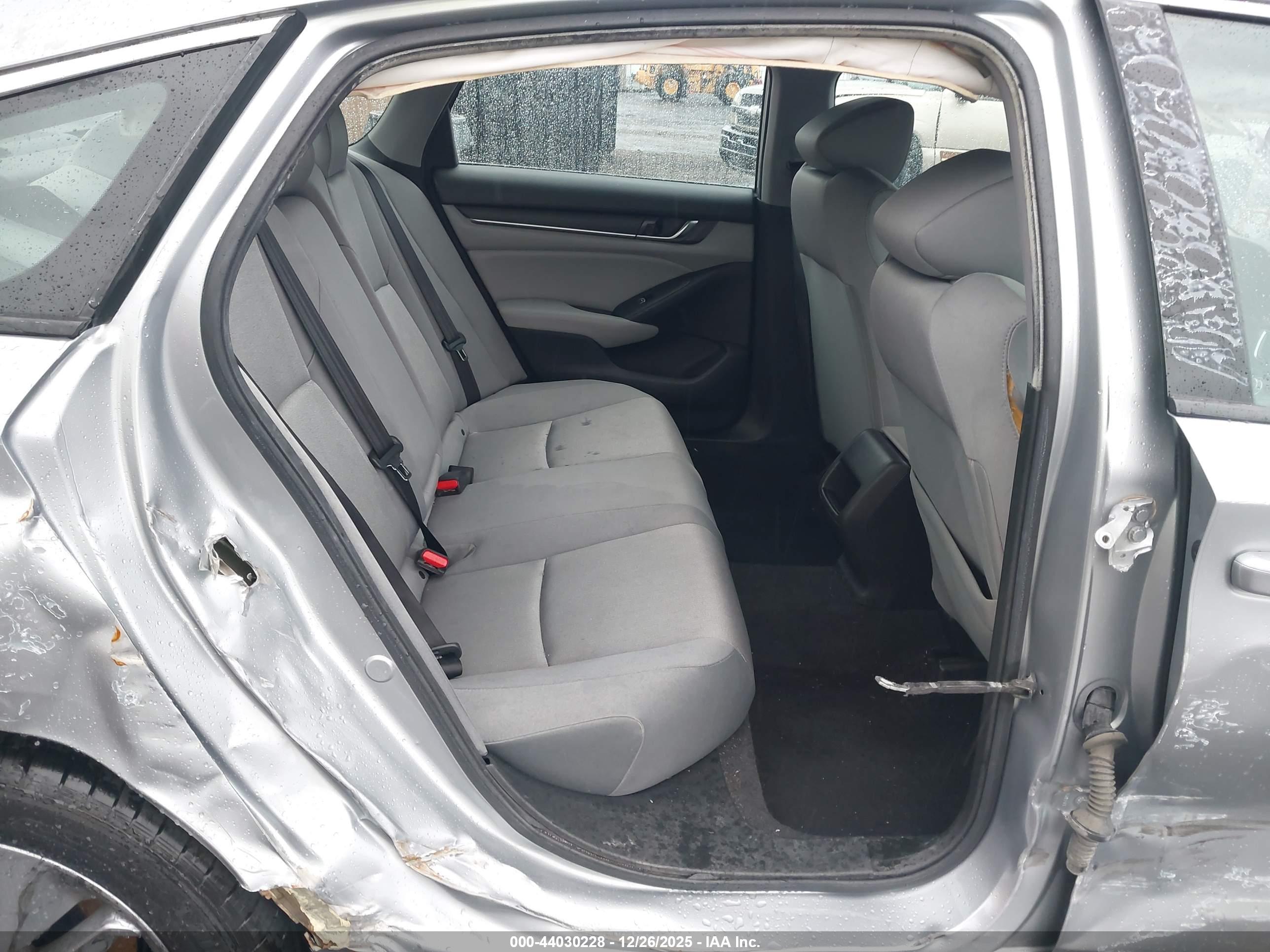 HONDA ACCORD image 8