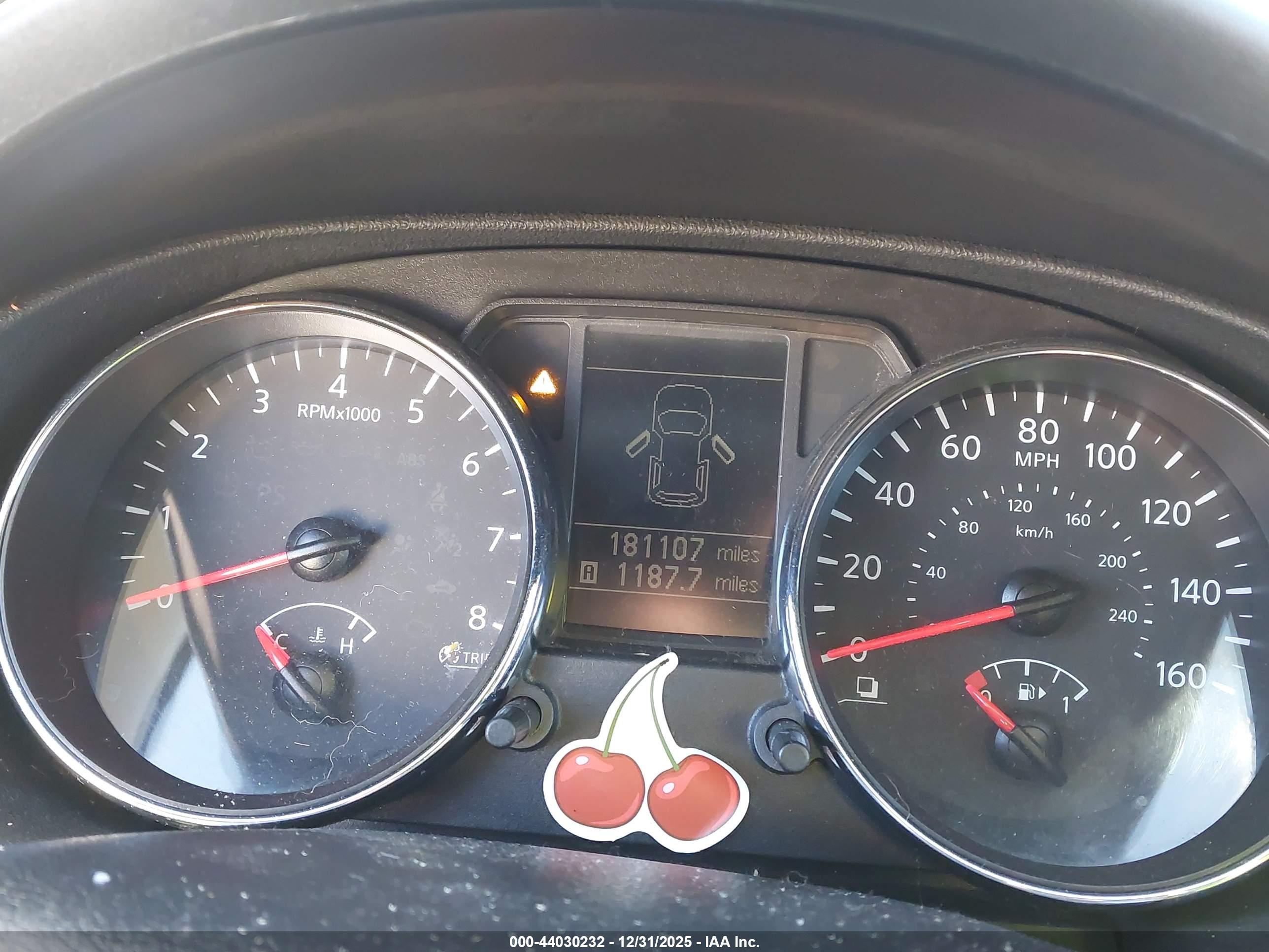 NISSAN ROGUE image 7
